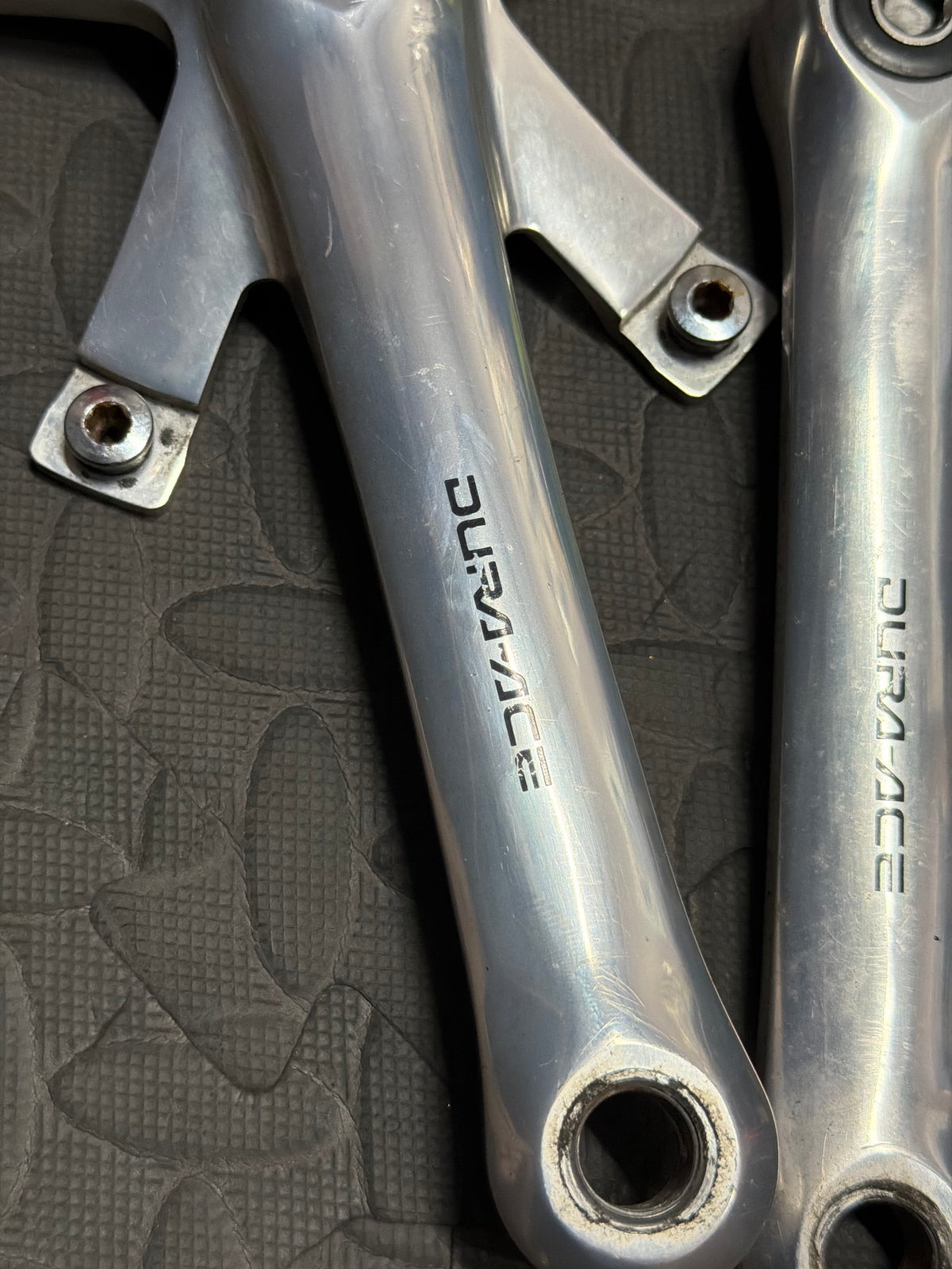 Shimano Dura-Ace 7600 NJS Track Crankset 165mm 144 BCD