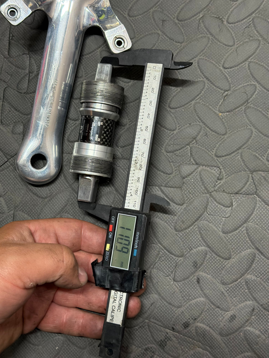 Campagnolo C-Record Pista Track Crankset 165mm 144 BCD