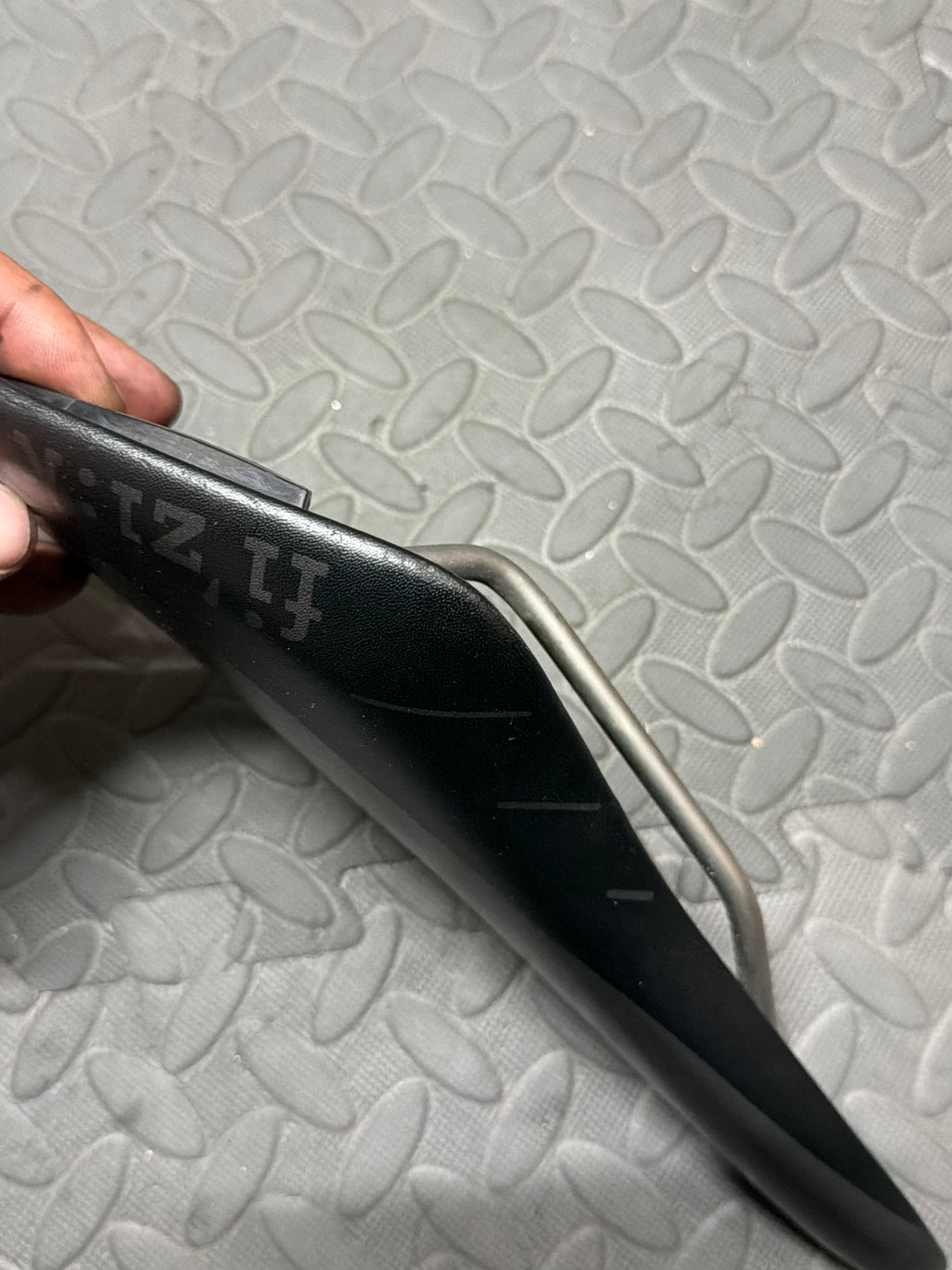 Fizik R7 Bike Saddle