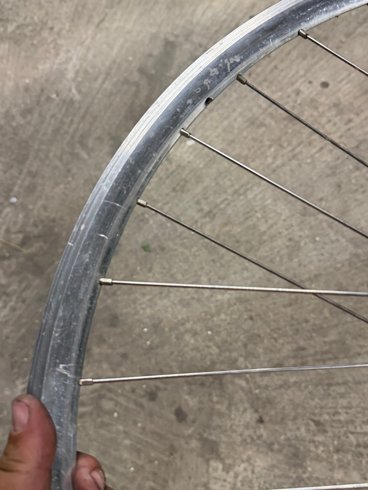 BLB Hub H Plus Son Rim Front Wheel Missing Axle