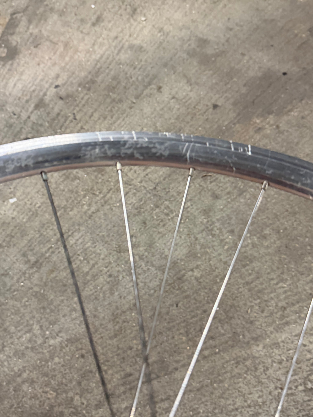 BLB Hub H Plus Son Rim Front Wheel Missing Axle