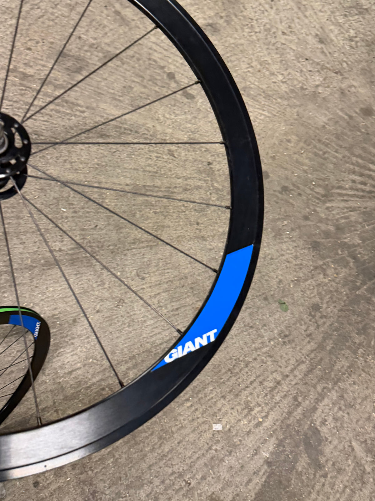 Giant Track Wheelset Clincher 700c
