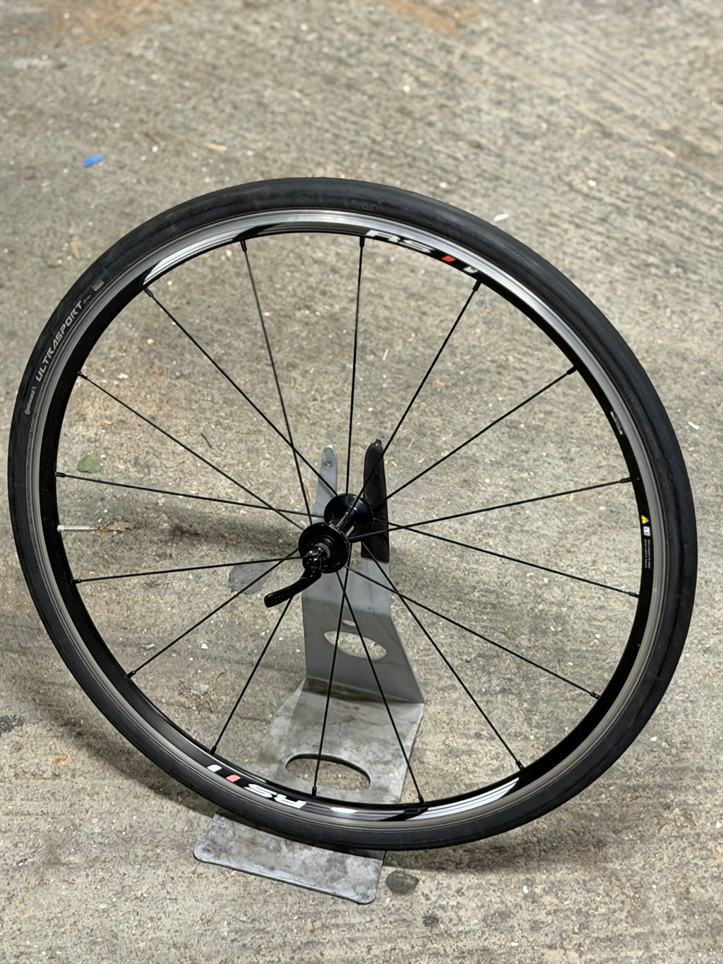 Shimano Front Wheel 700c QR