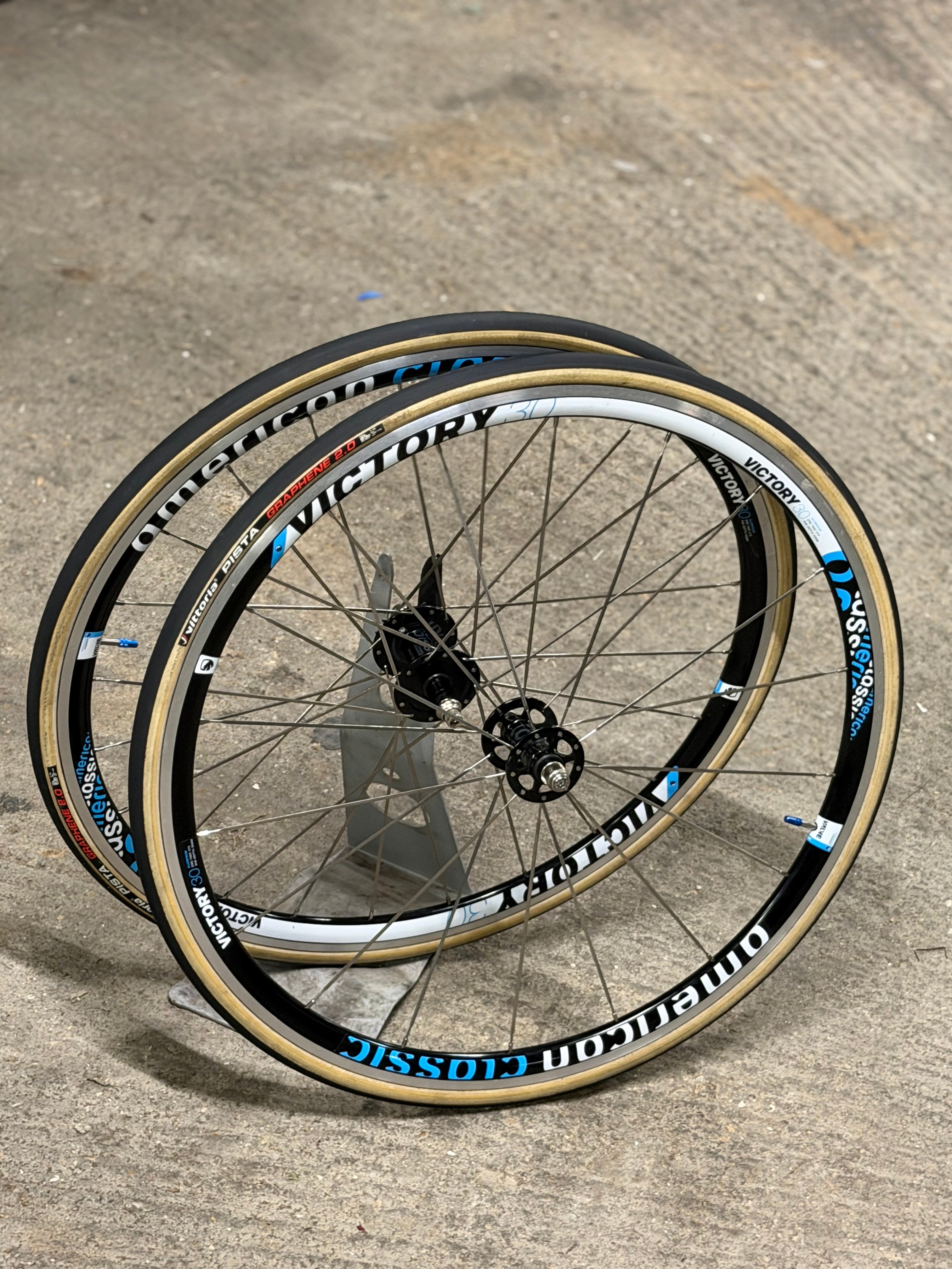American Classic Victory 30 Track wheelset