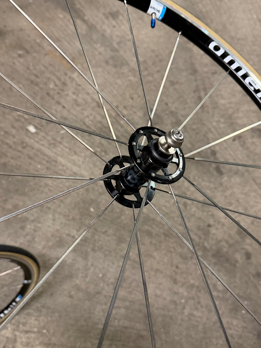American Classic Victory 30 Track wheelset