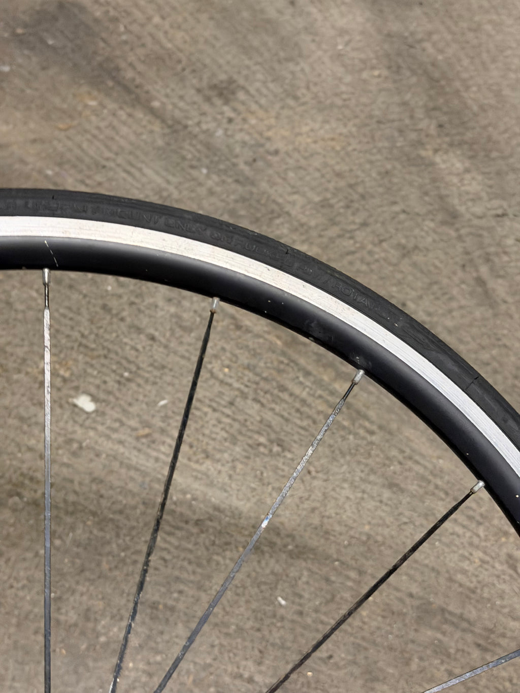Mavic Front Clincher Road Wheel QR