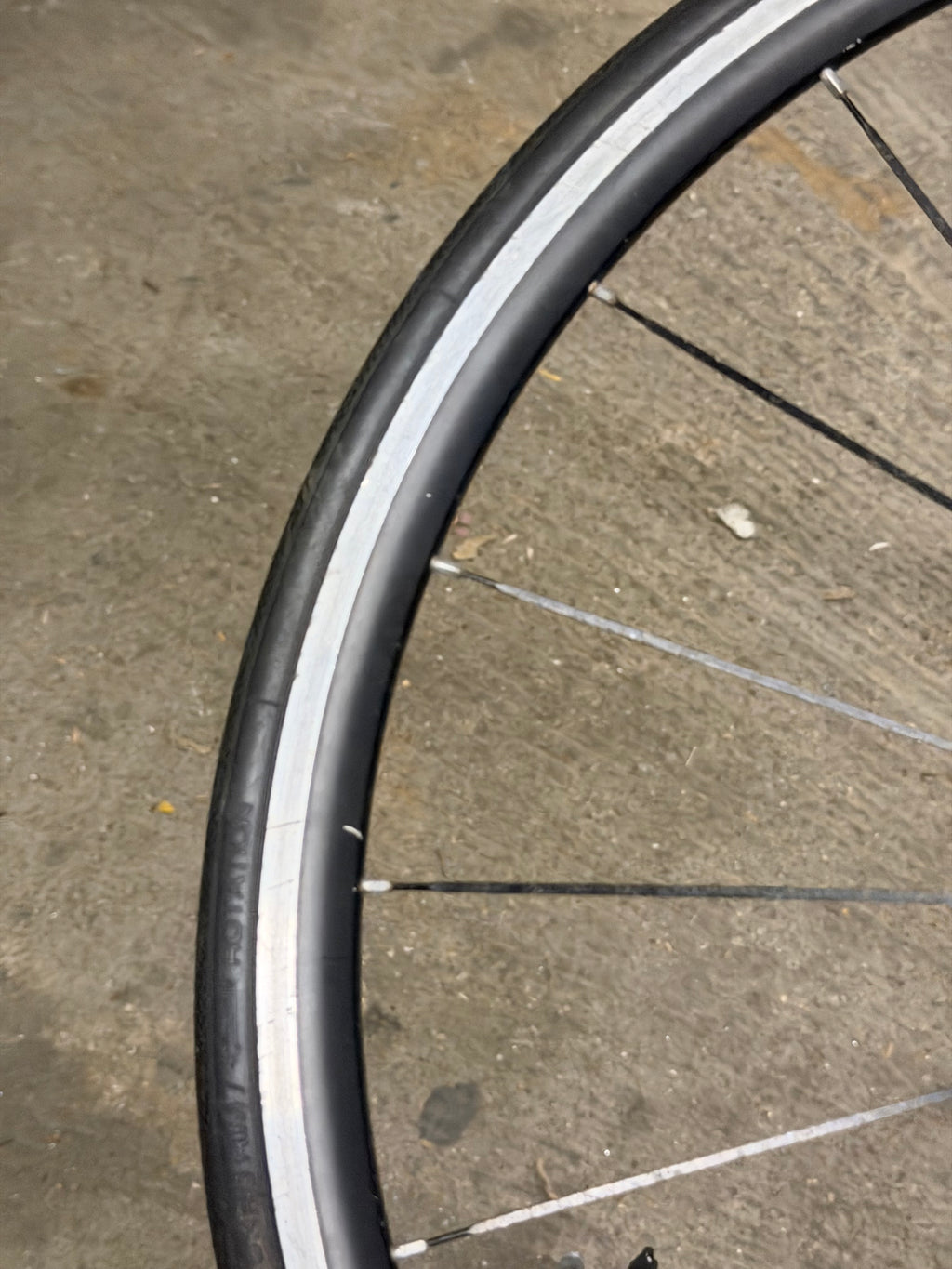 Mavic Front Clincher Road Wheel QR