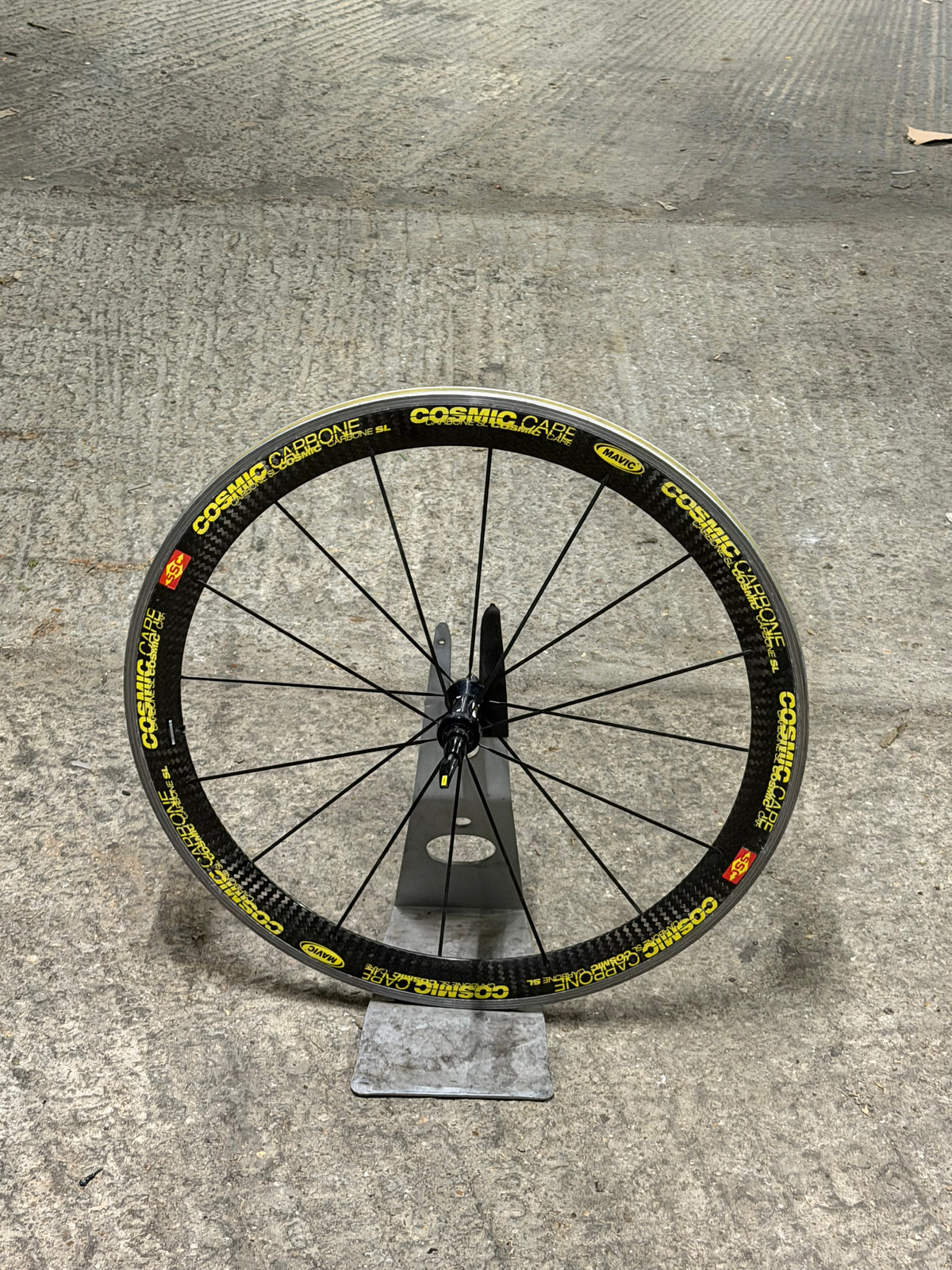 Mavic Cosmic Carbon Aluminium Rim Front Wheel 700c Clincher