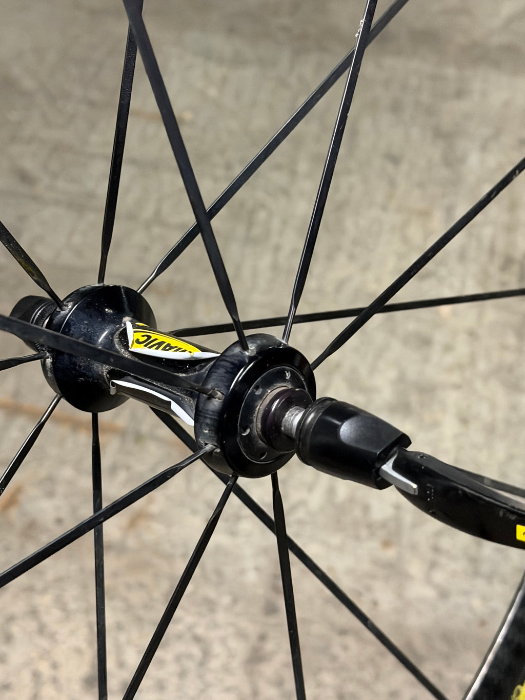 Mavic Cosmic Carbon Aluminium Rim Front Wheel 700c Clincher