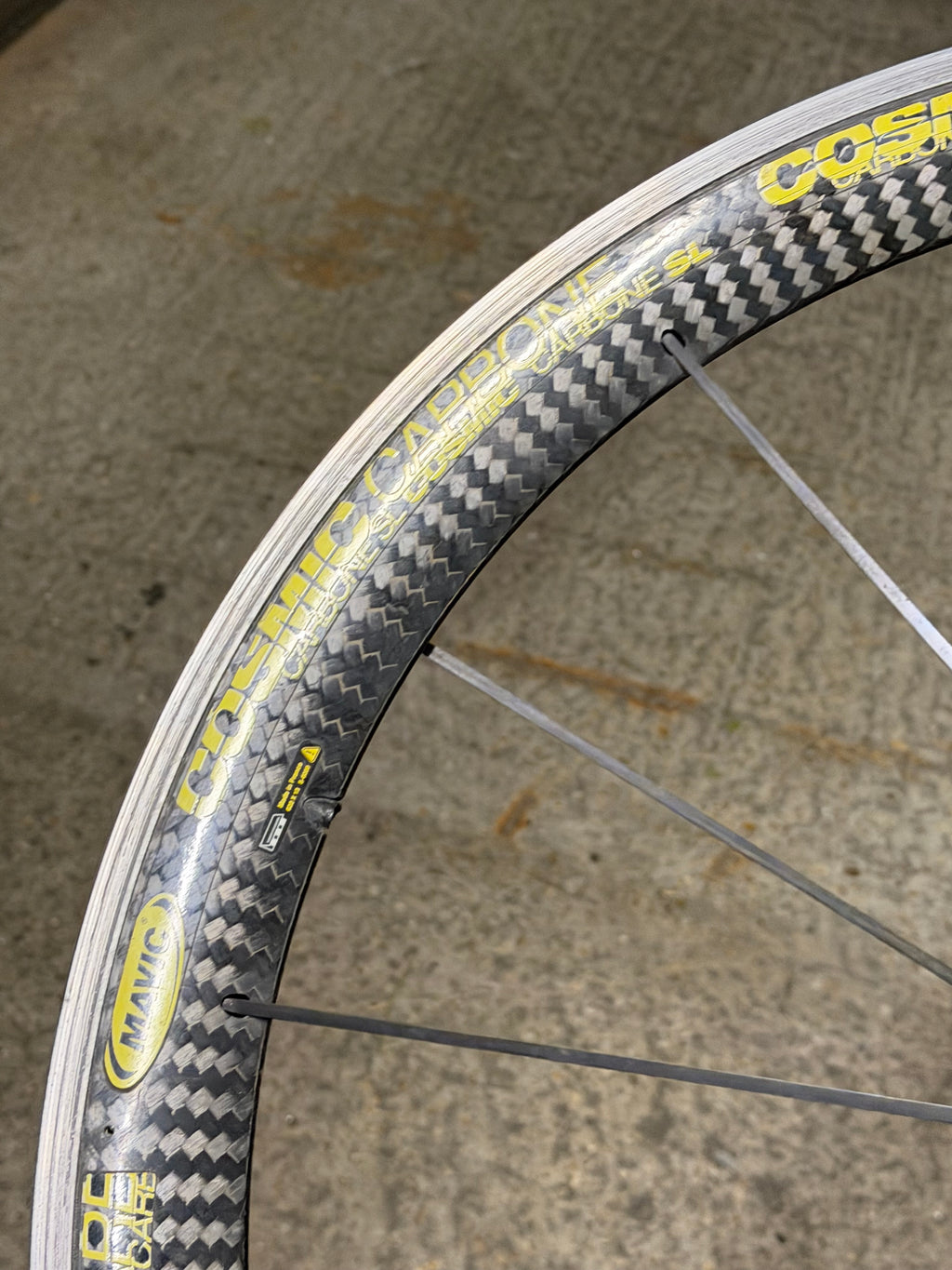 Mavic Cosmic Carbon Aluminium Rim Front Wheel 700c Clincher