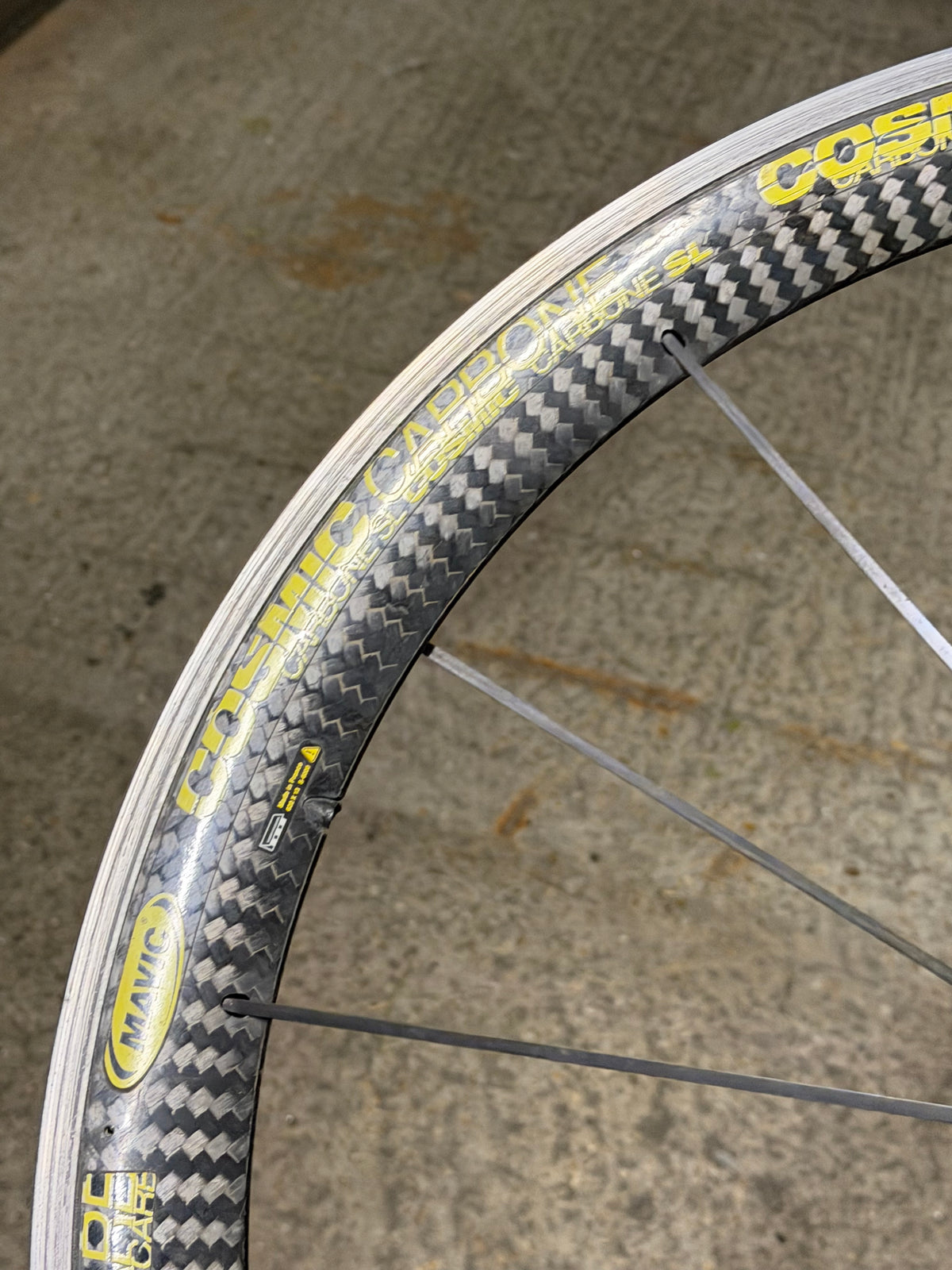 Mavic Cosmic Carbon Aluminium Rim Front Wheel 700c Clincher