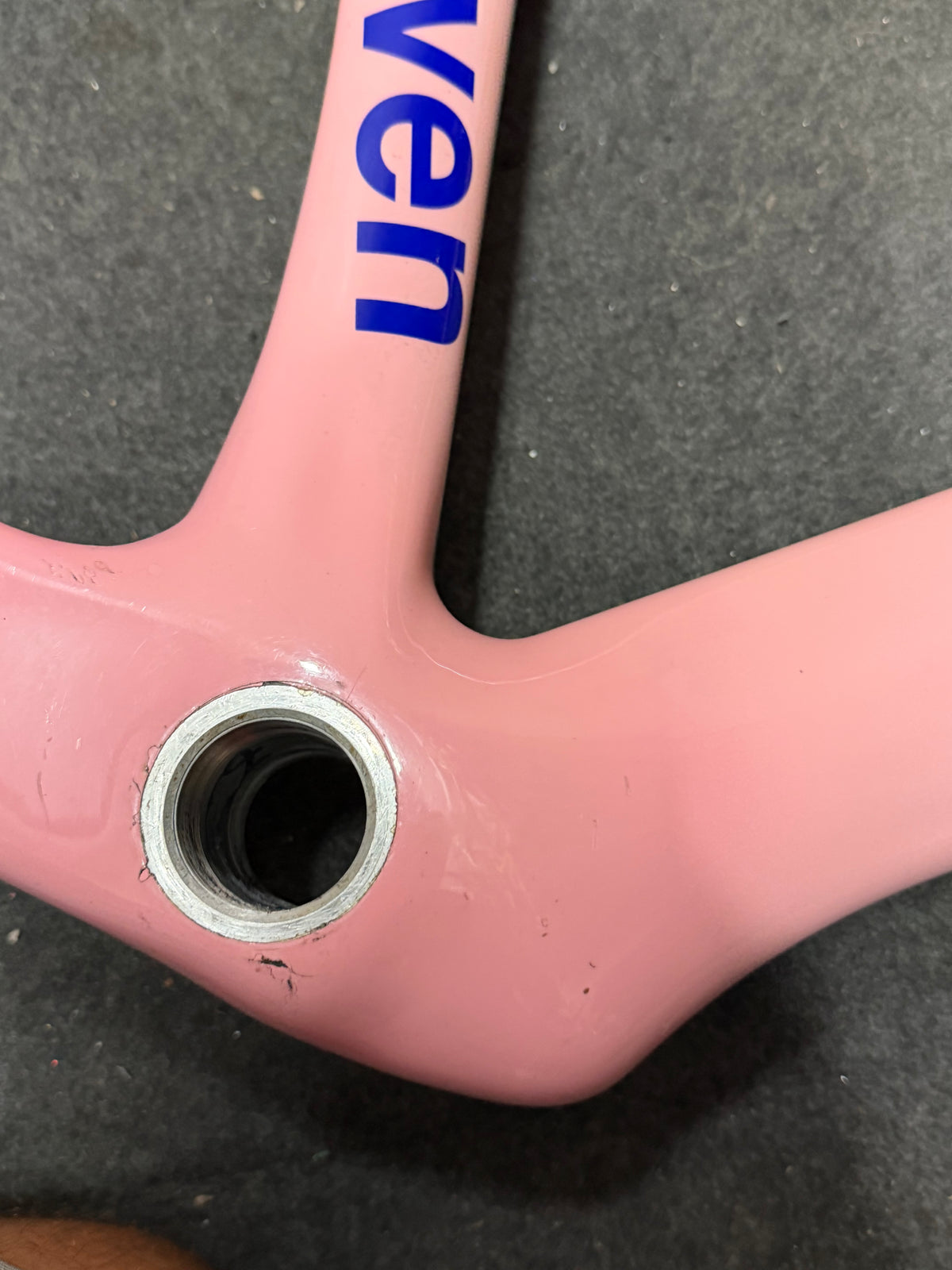 Pinnacle Carbon Track Frameset Evans Custom Size 57