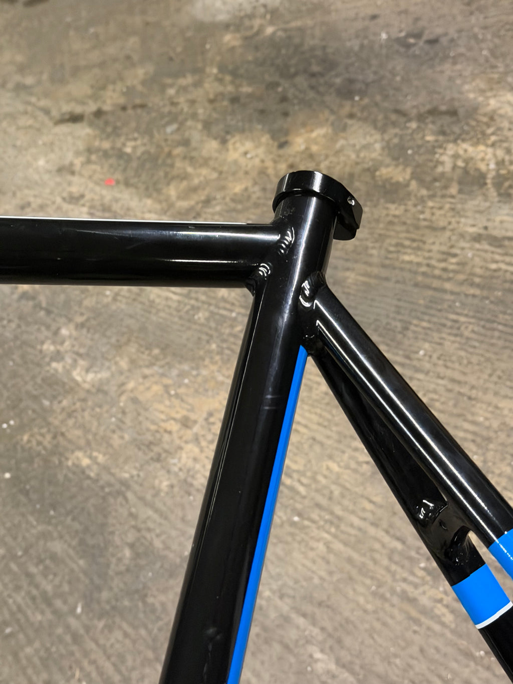 Moda Track Frameset Size Small