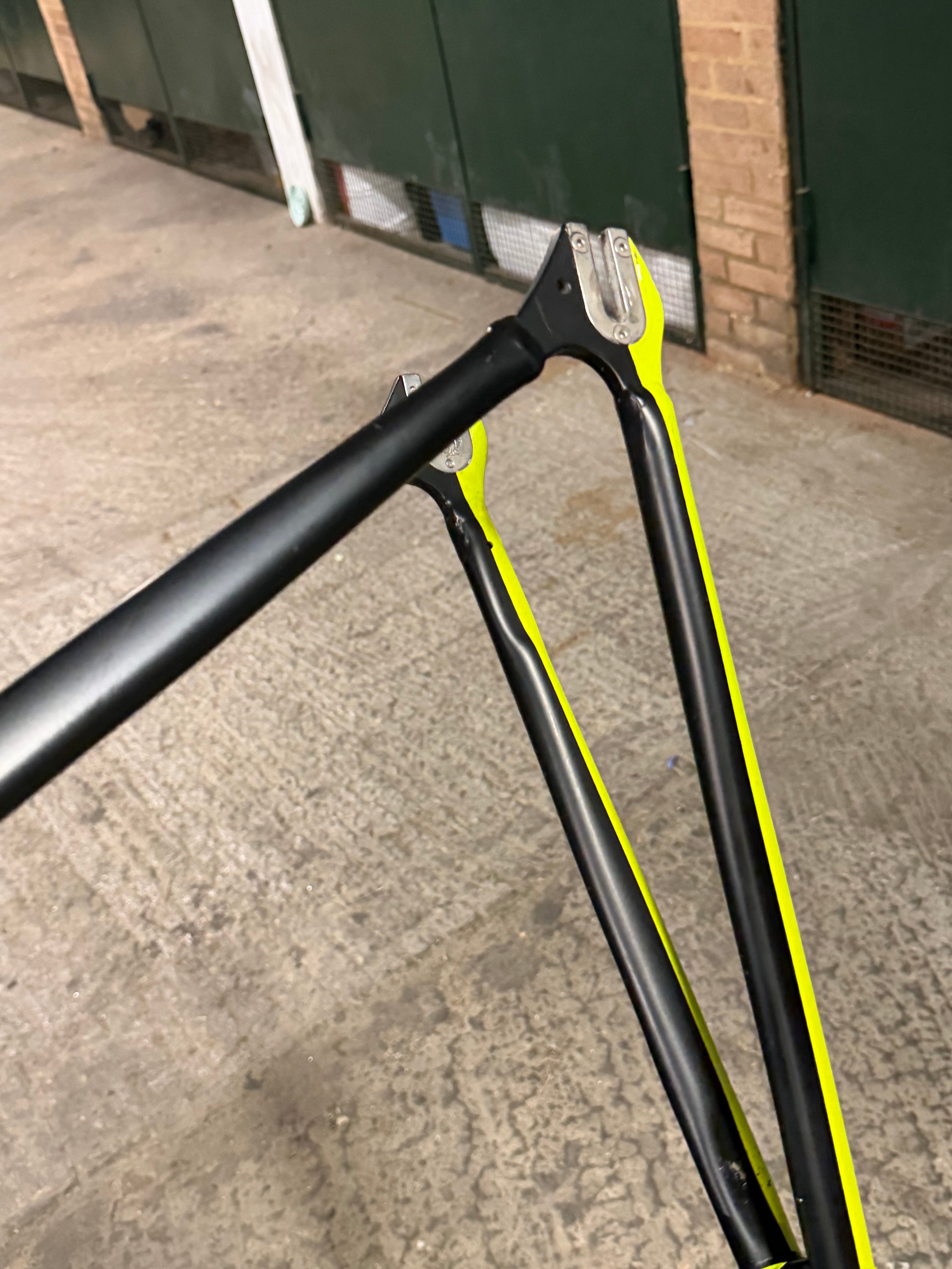 State Aluminium Track Frameset Size 56