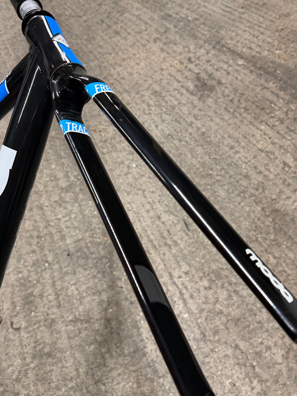 Moda Aluminium Track Frameset Size 56