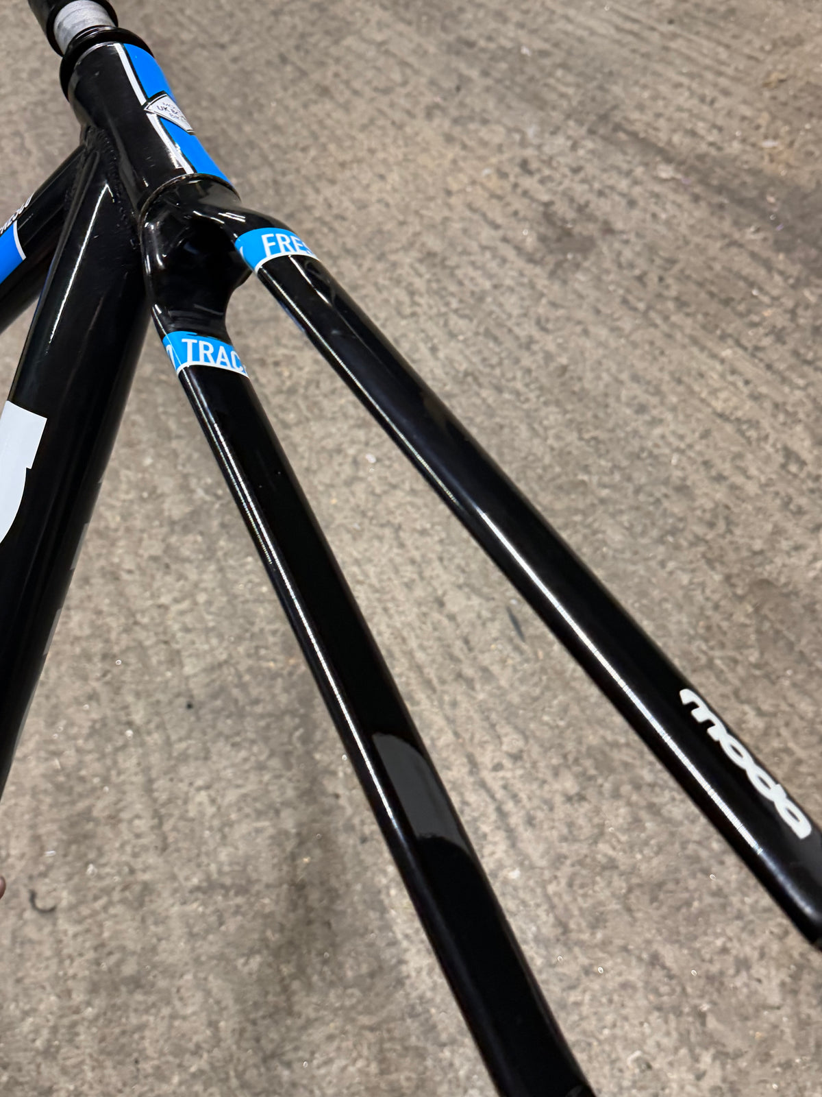Moda Aluminium Track Frameset Size 56