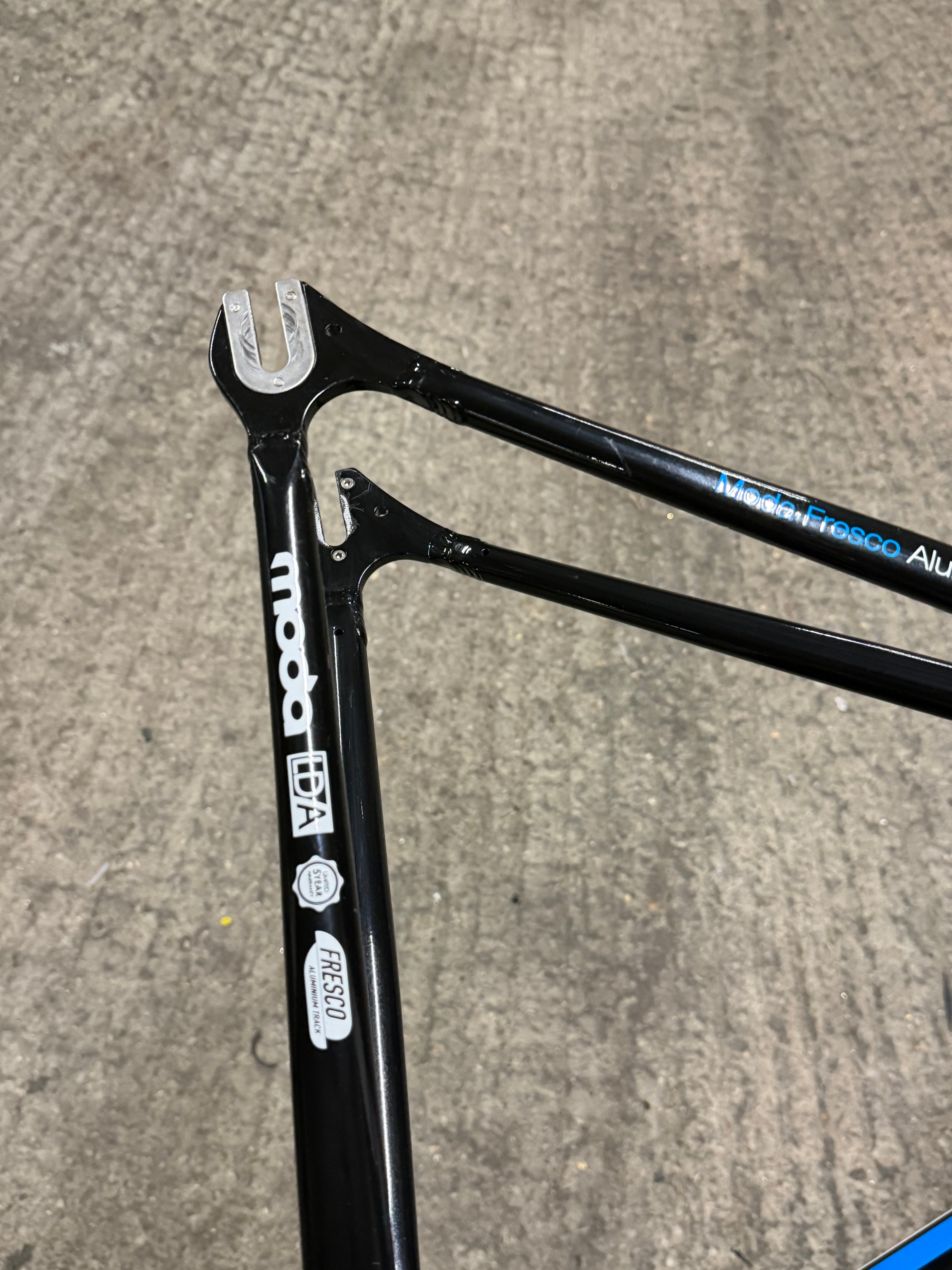 Moda Aluminium Track Frameset Size 56
