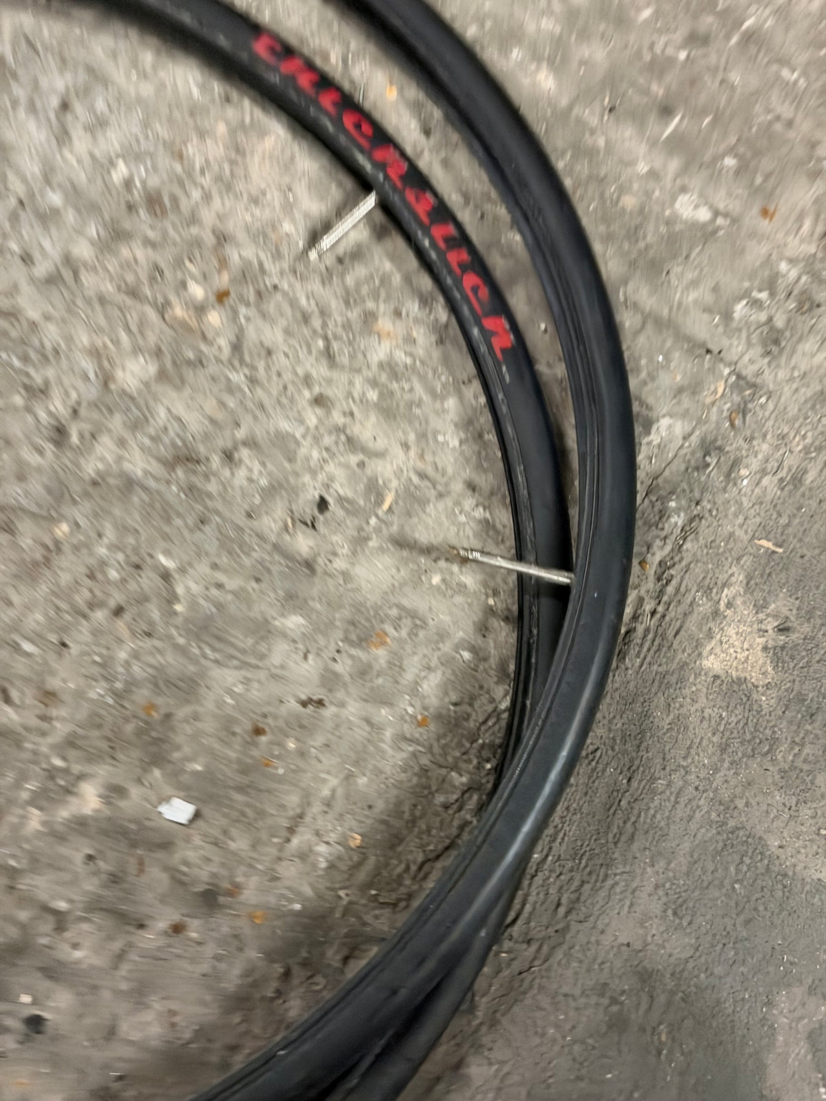 Thickslick tires 700c x 23c