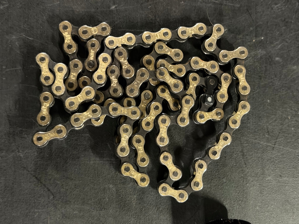 Used Izumi Super Toughness NJS Track Chain 1/8" 120cm
