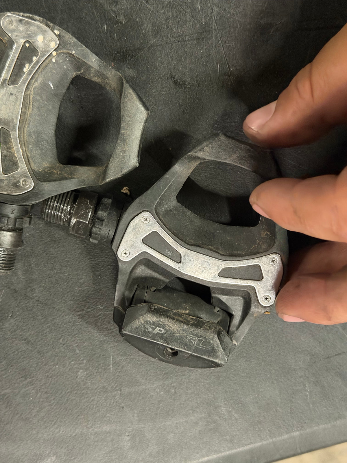 Shimano PD-R550 SPD-SL Road Bike Pedals