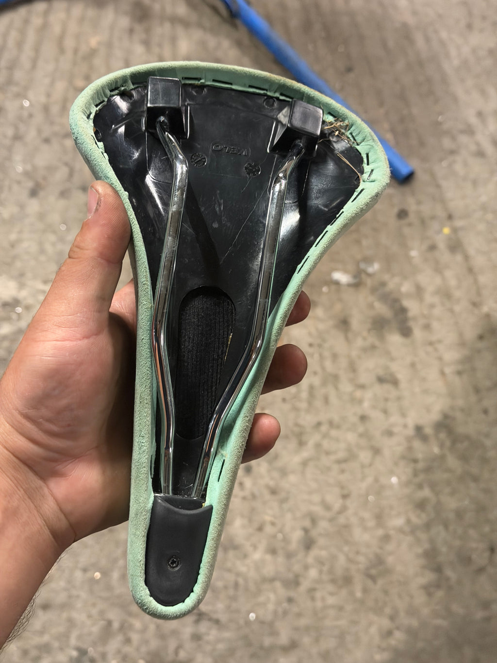 Classic Style Bike Saddle