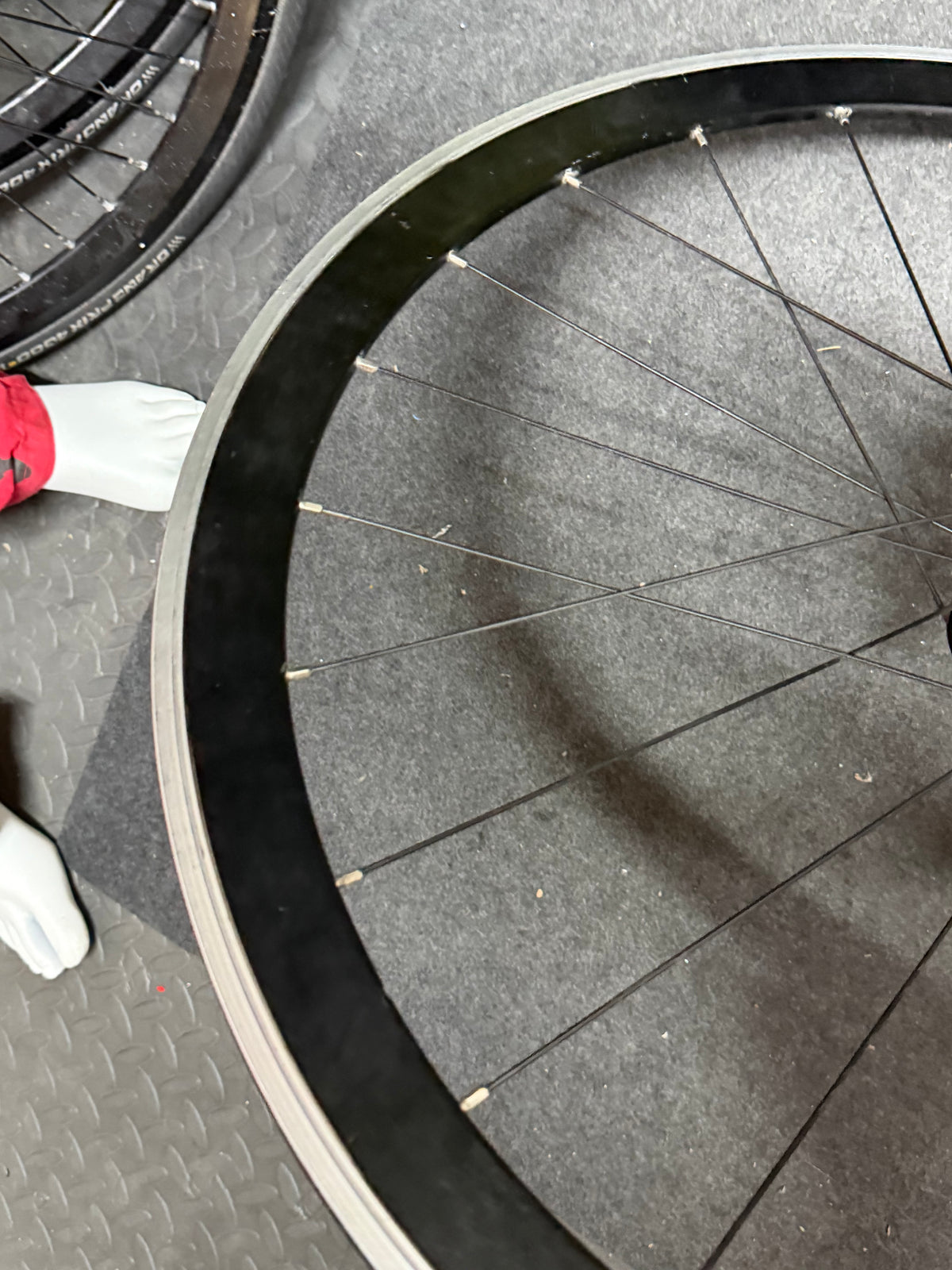 Giant Track Wheelset 700c Clincher Fixed Gear