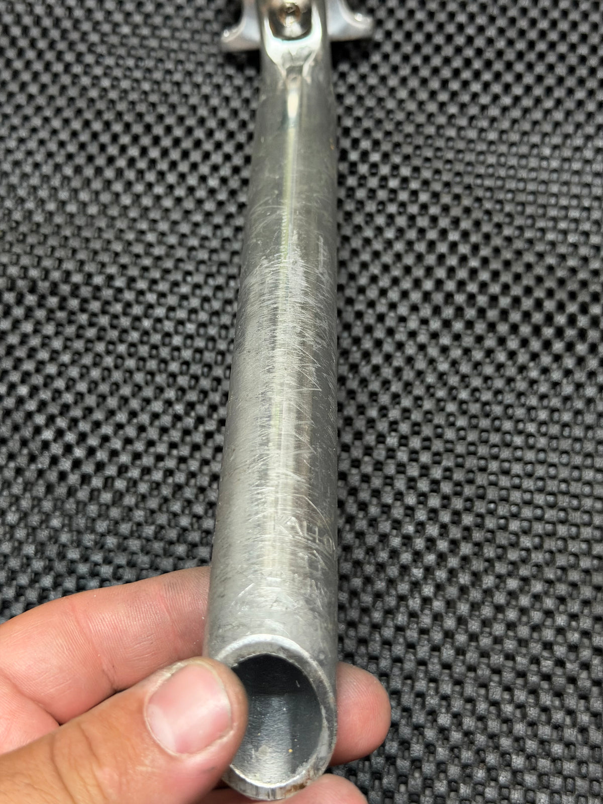27.2 Seatpost