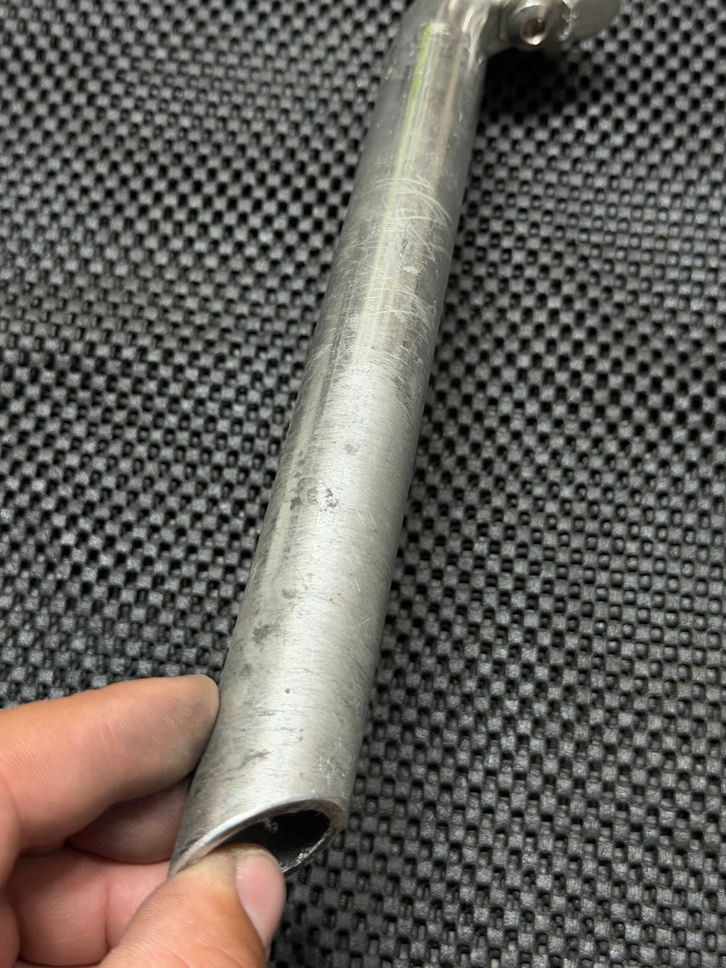 27.2 Seatpost