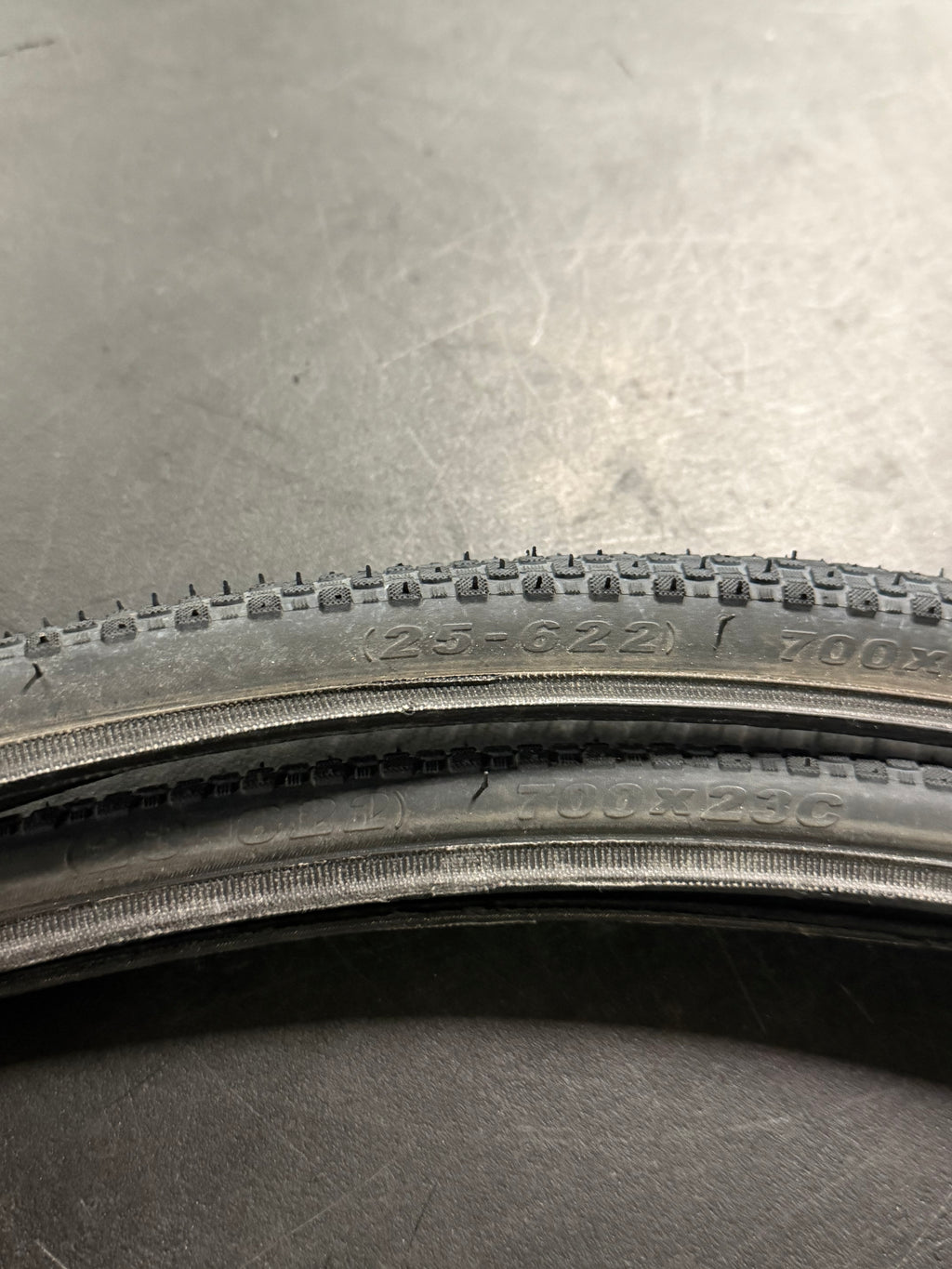 Kenda Gravel City Bicycle Tyre 700x25c by Kenda at Miclo Bikes - image 2