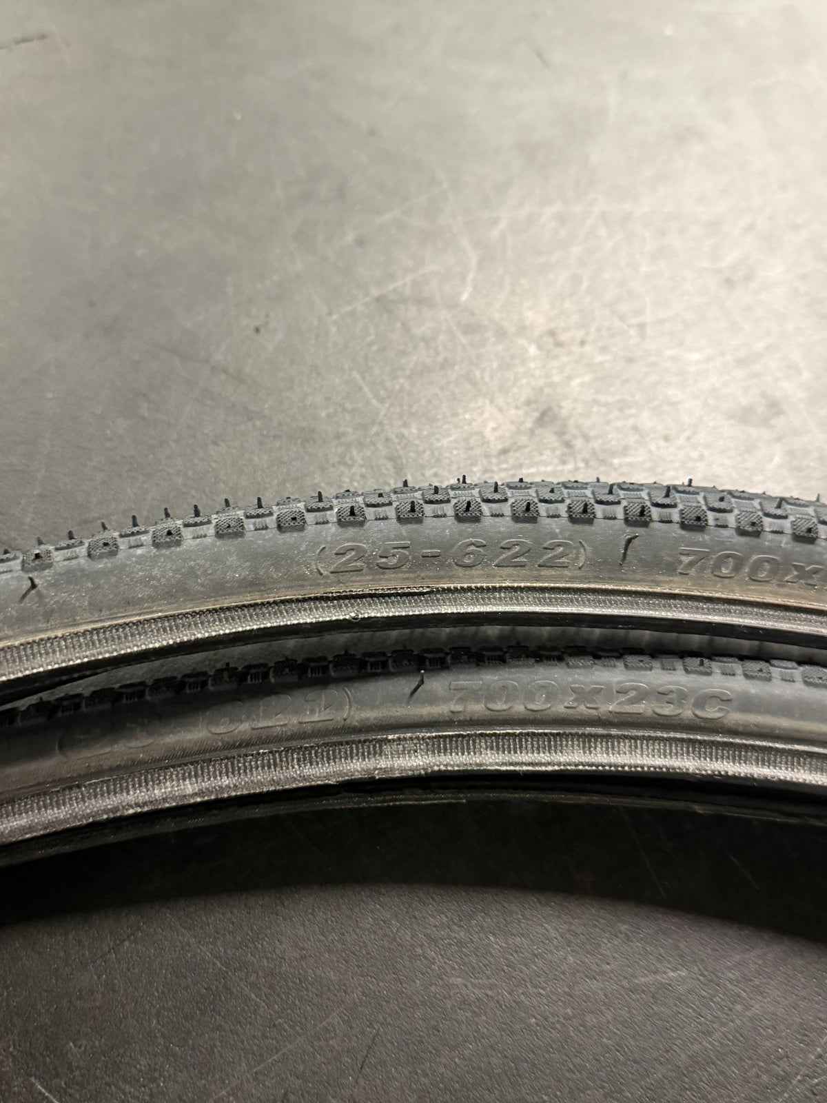 Kenda Gravel City Bicycle Tyre 700x25c by Kenda at Miclo Bikes - image 2