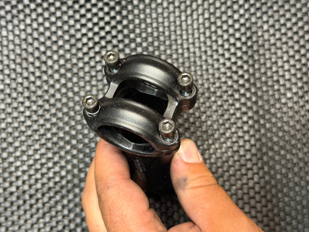 Uno Stem 100mm 31.8 clamop