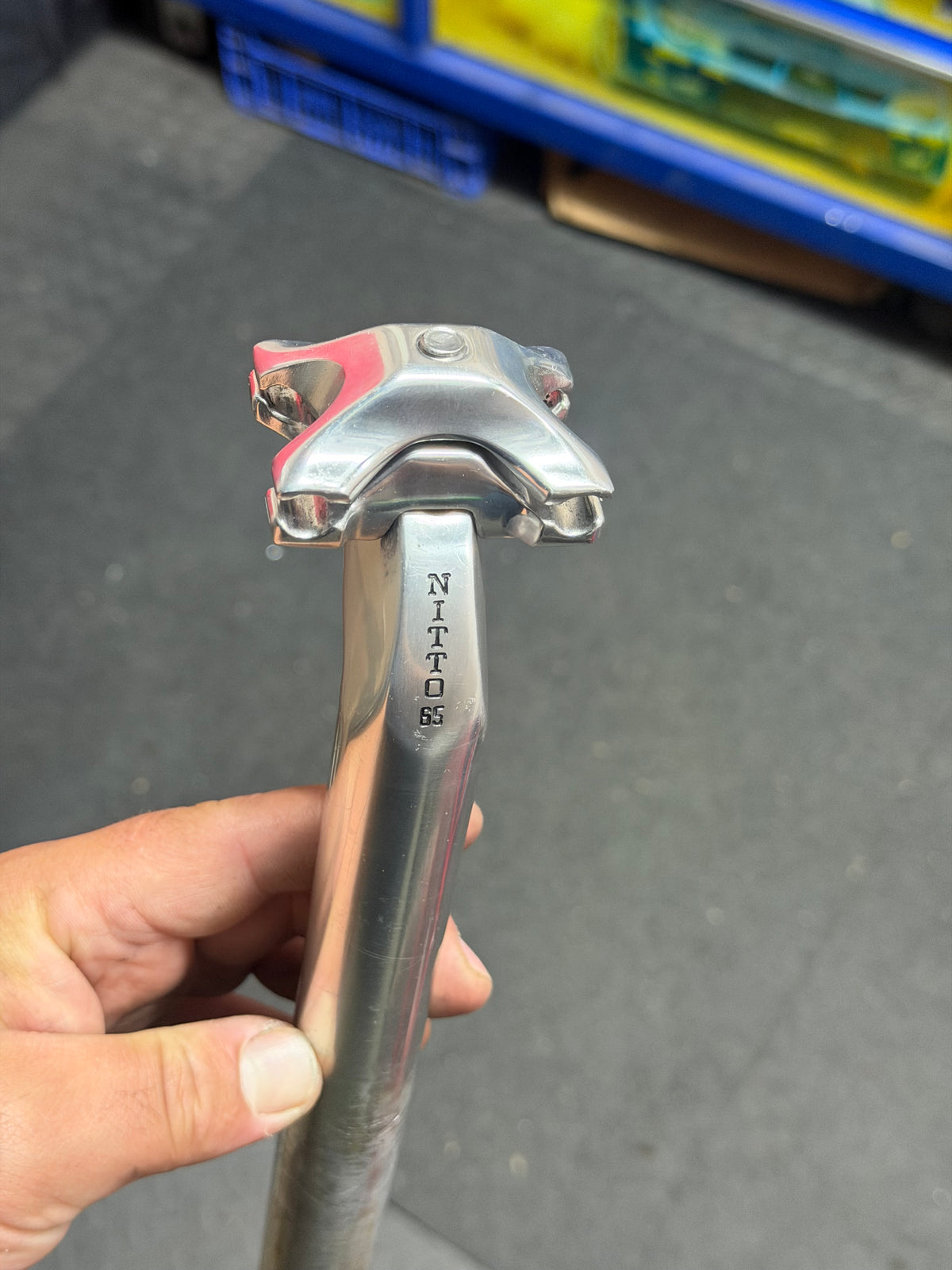 Nitto 65 Aluminium Seatpost 27.2mm by Nitto at Miclo Bikes - image 7