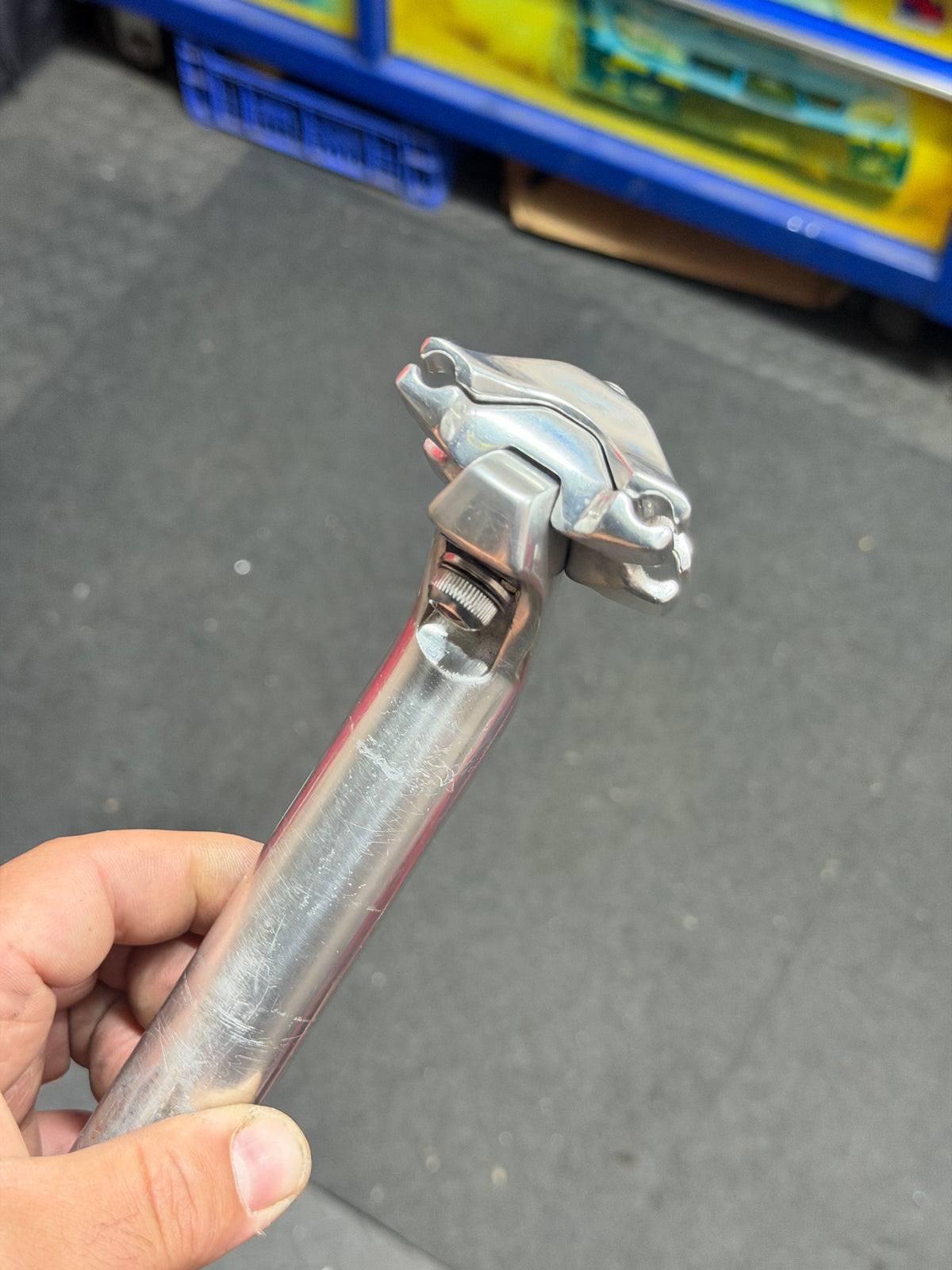 Nitto 65 Aluminium Seatpost 27.2mm by Nitto at Miclo Bikes - image 6