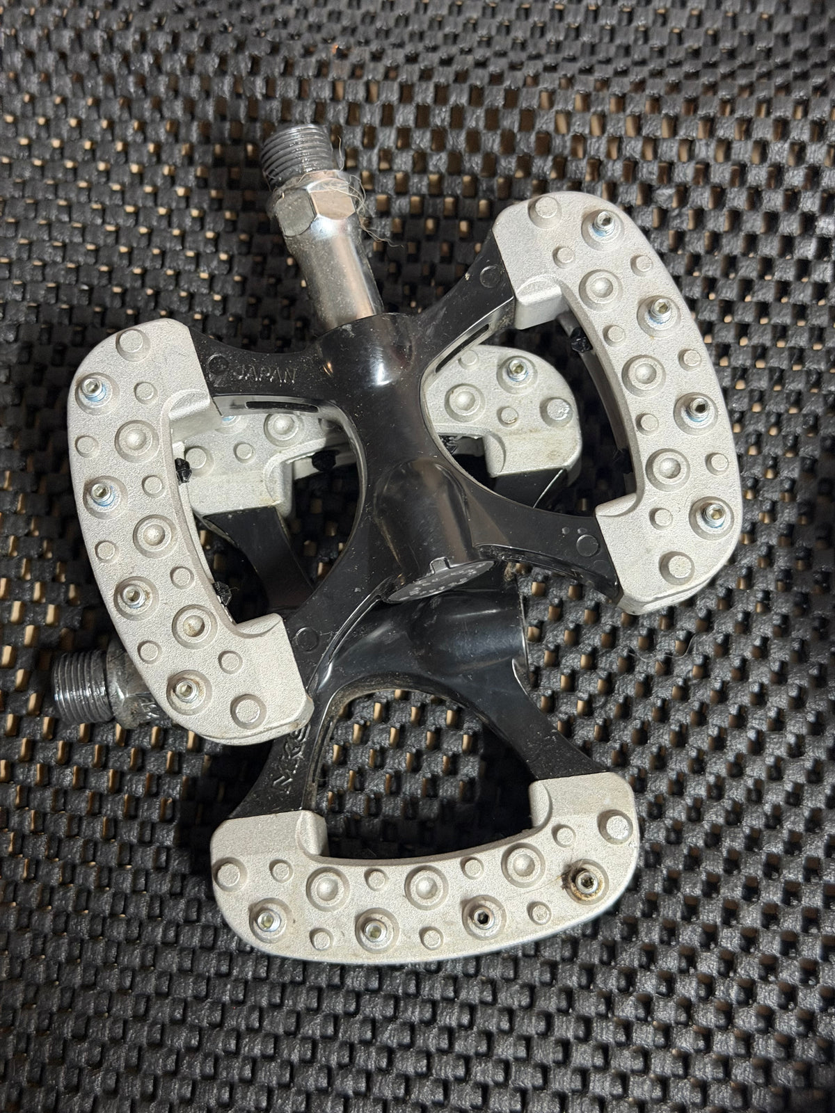 MKS Gamma Flat Bike Pedals by MKS at Miclo Bikes