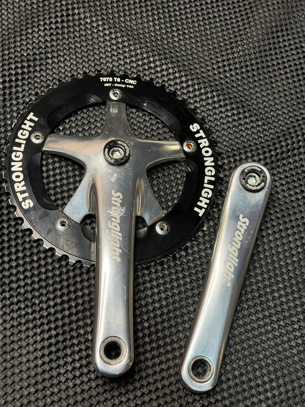 Stronlight Crankset 165mm  144bcd 48t Small Damaga