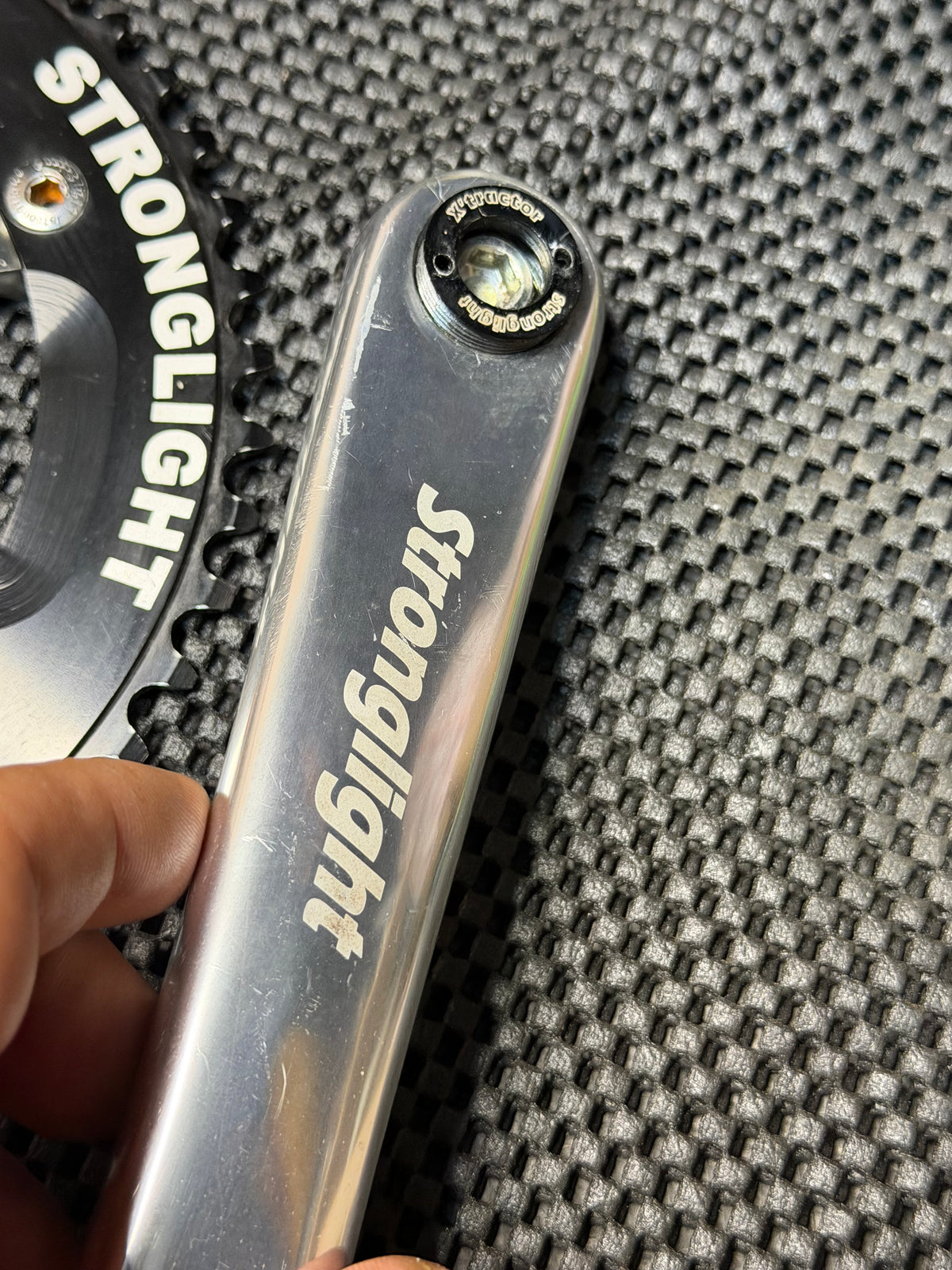 Stronlight Crankset 165mm  144bcd 48t Small Damaga