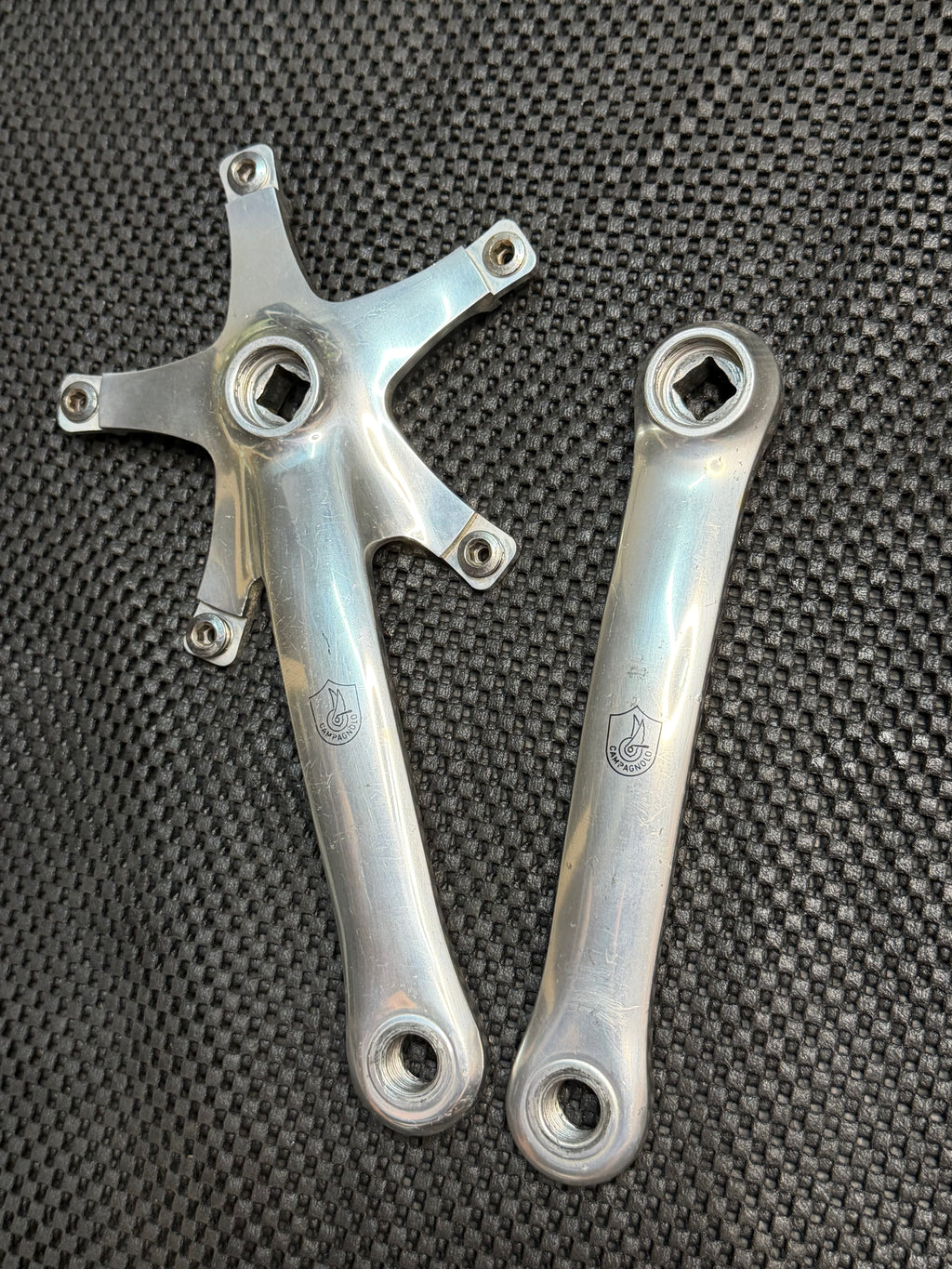 Camoagnolo Road Crankset 172.5mm 135bcd