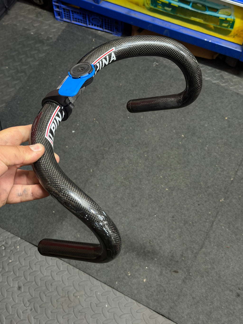 Alpina Carbon Drop Handlebars 33cm by Alpina at Miclo Bikes