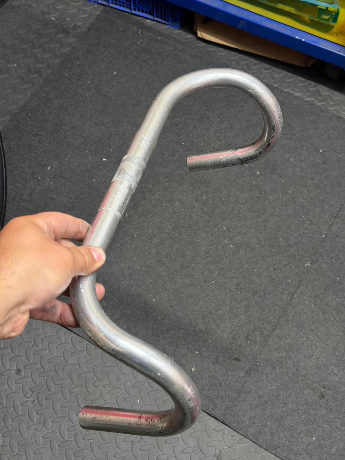 Cinelli Drop Handlebars 40cm 26.2mm Clamp by Cinelli at Miclo Bikes - image 4