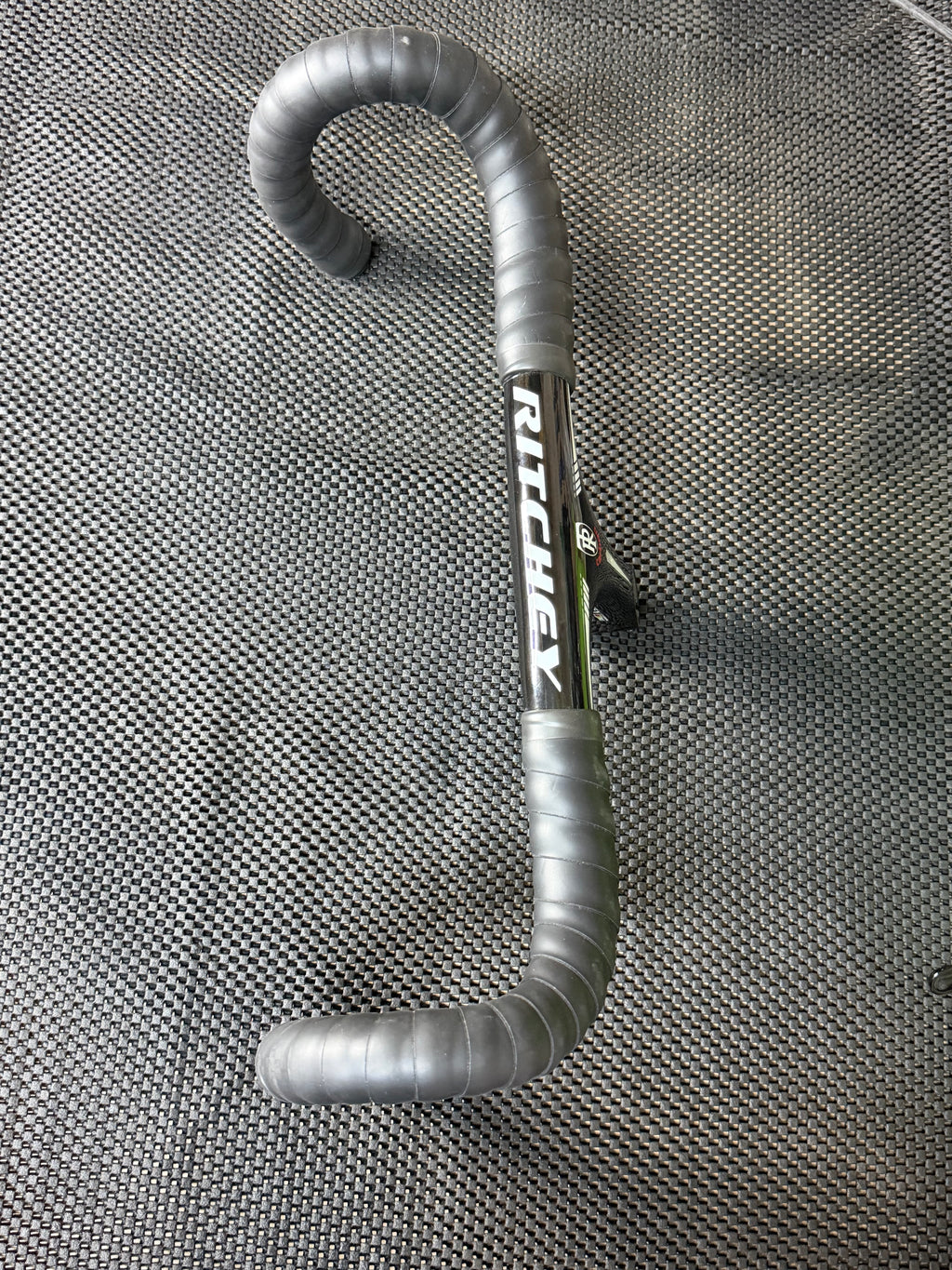 Ritchey MonoCurve Carbon integrated carbon bar and stem