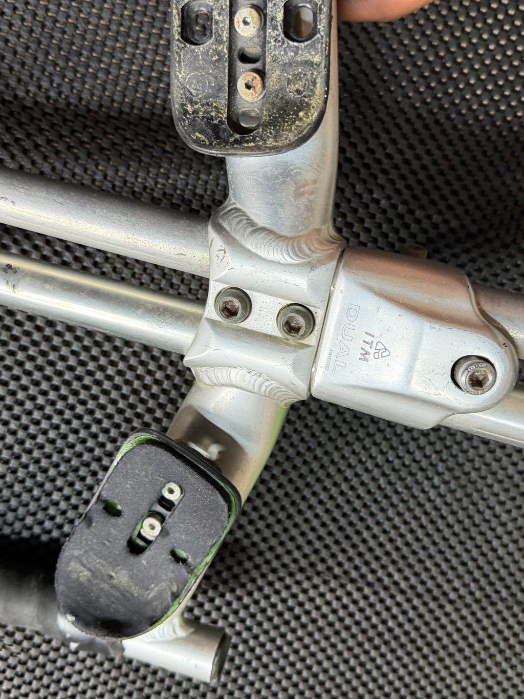 Vintage ITM Dual Quil PursuitV TT handlebars