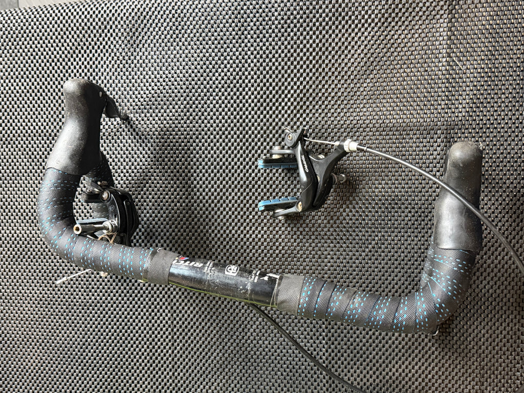 Ritchey Handlebars and Brake Set levers + Calipers