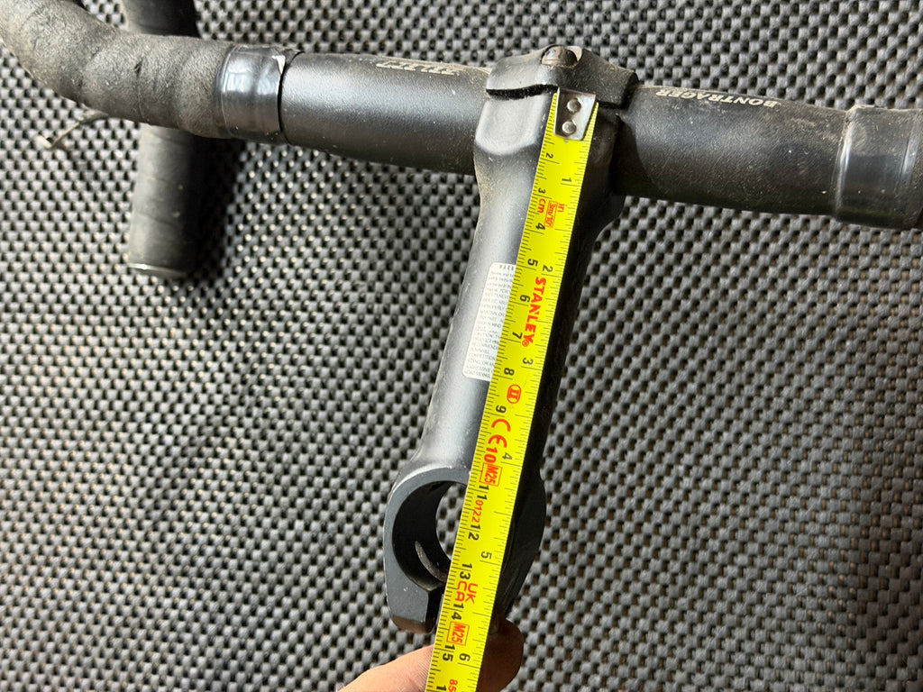 Bontrager Handlebars 40cm Stem 120mm and Brake Lever