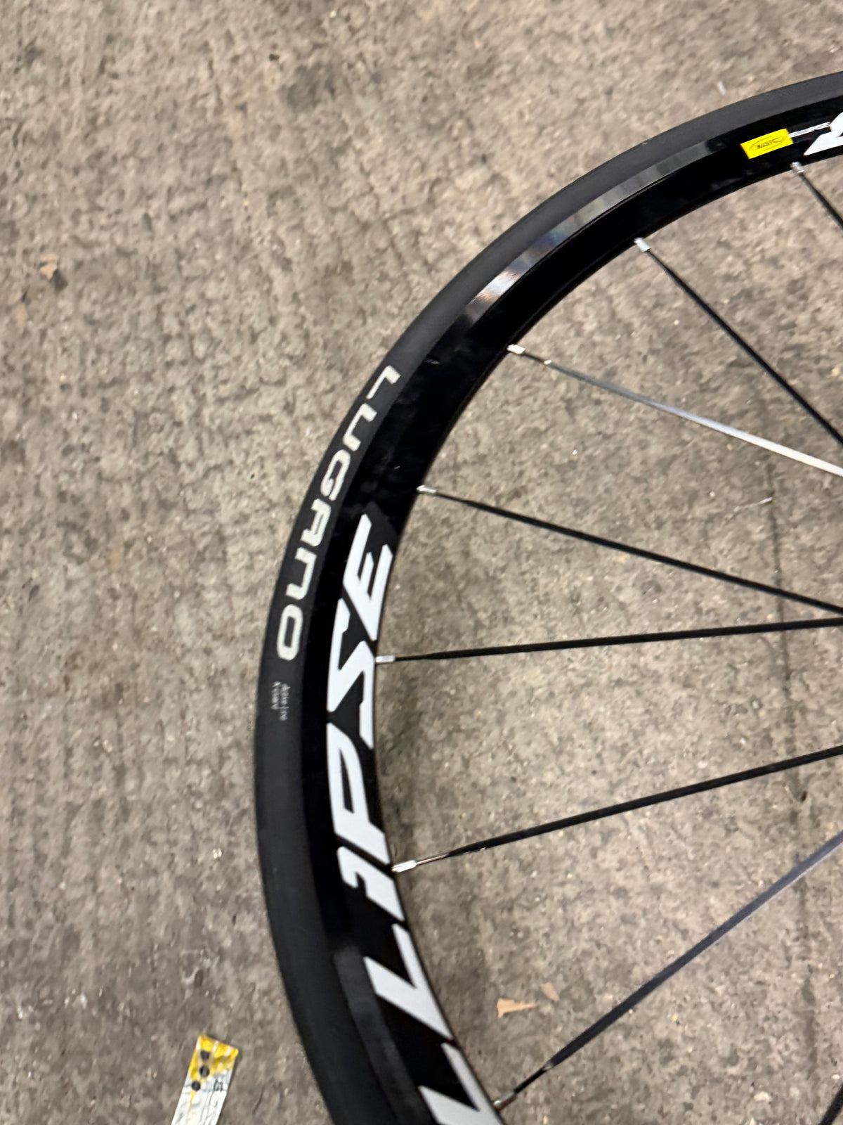 Mavic Ellipse 700c Clincher Track Fixed Gear Wheelset