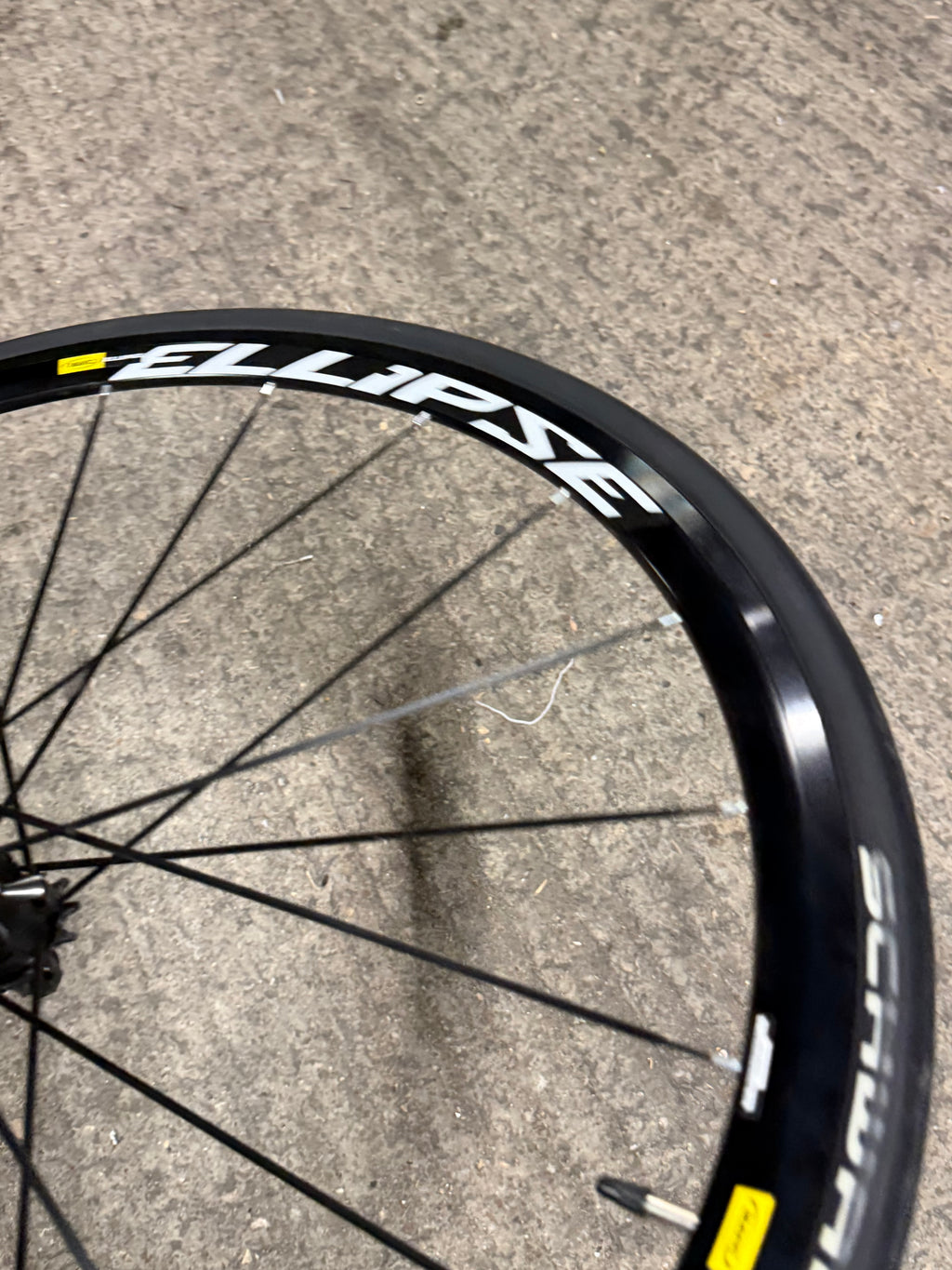 Mavic Ellipse 700c Clincher Track Fixed Gear Wheelset