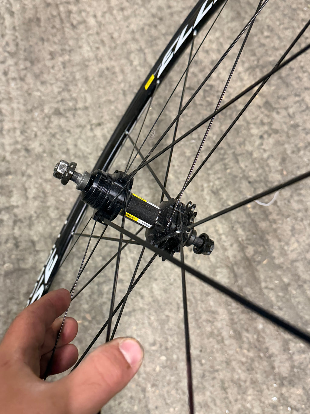 Mavic Ellipse 700c Clincher Track Fixed Gear Wheelset