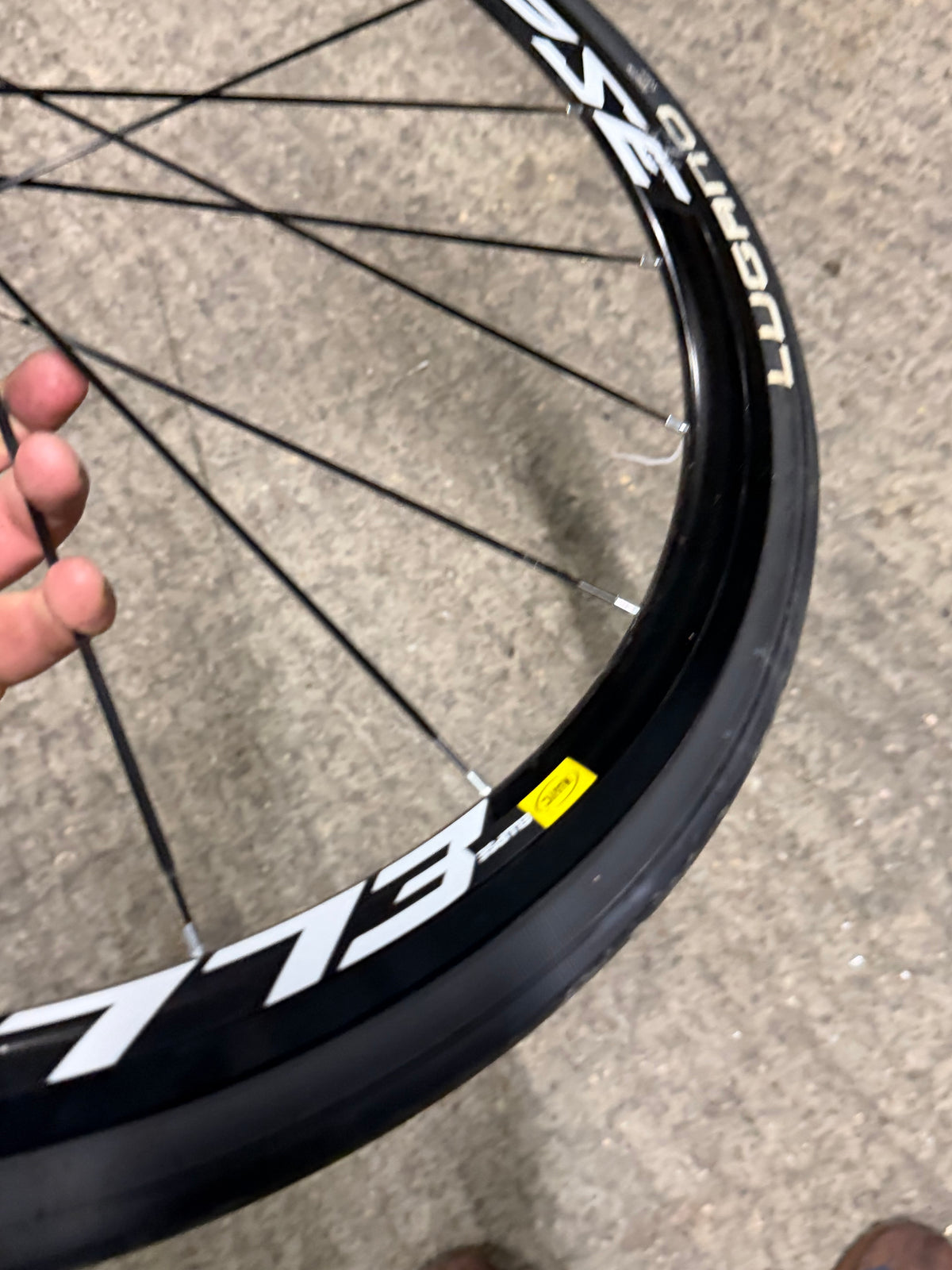 Mavic Ellipse 700c Clincher Track Fixed Gear Wheelset