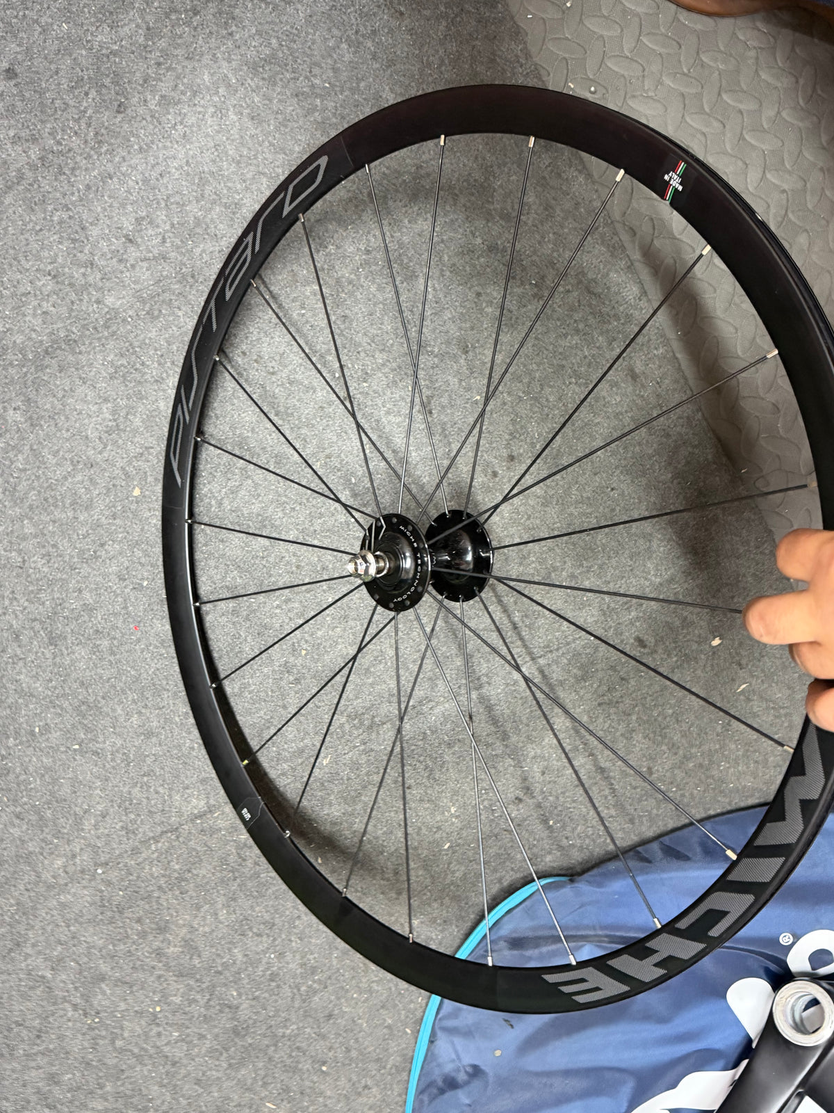 Miche Pistard Clincher Track Wheelset 700c Aluminium