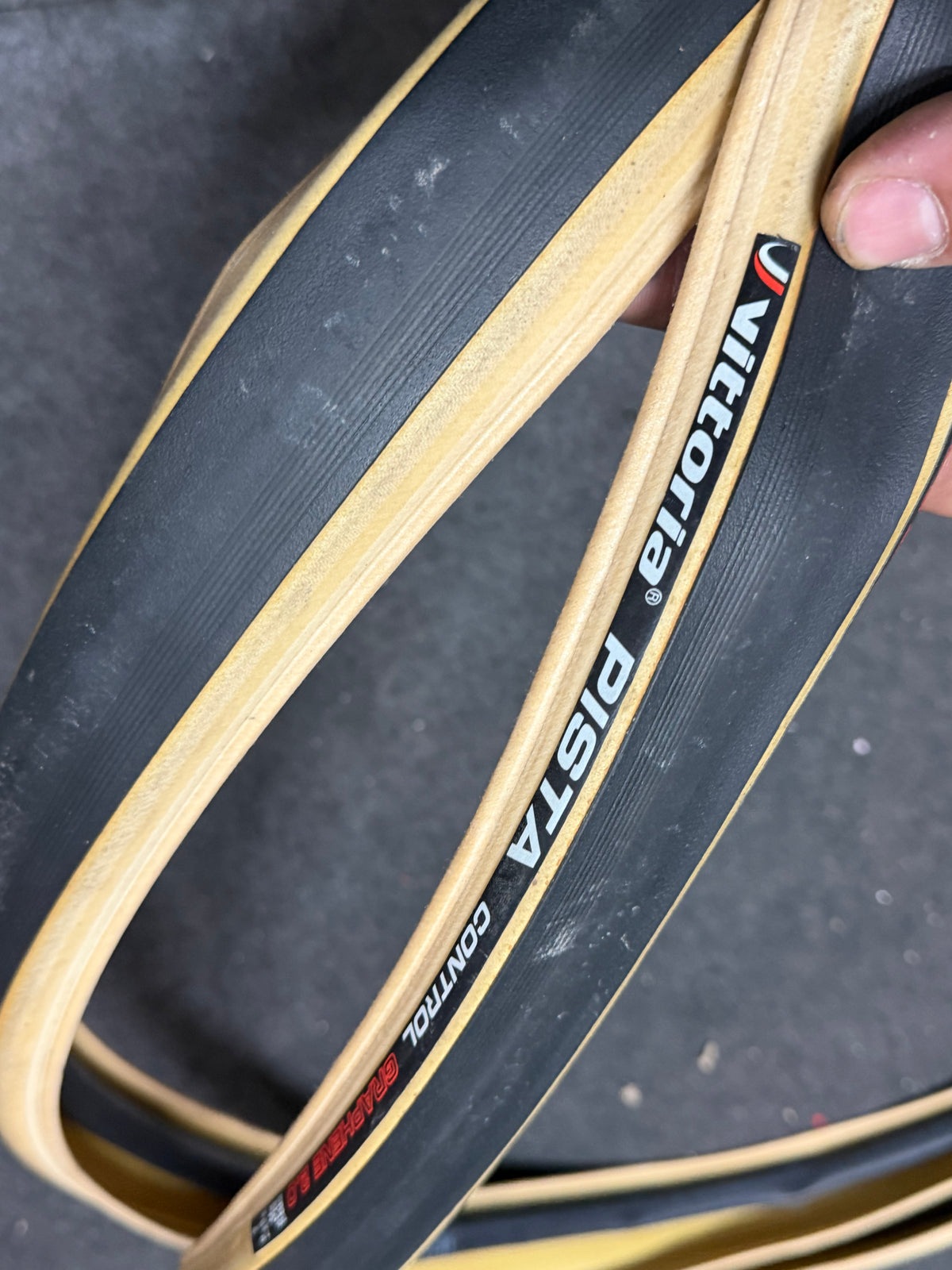 Pair Vittoria Pista Control Graphene 2.0 Tubular Tyre 700x23c