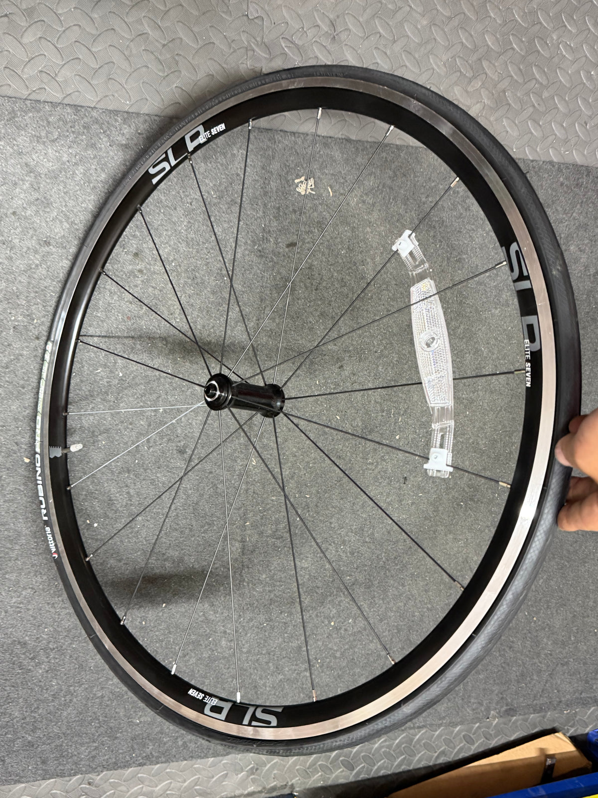 Giant SLR Aluminium Front Wheel 700c Clincher – Unused